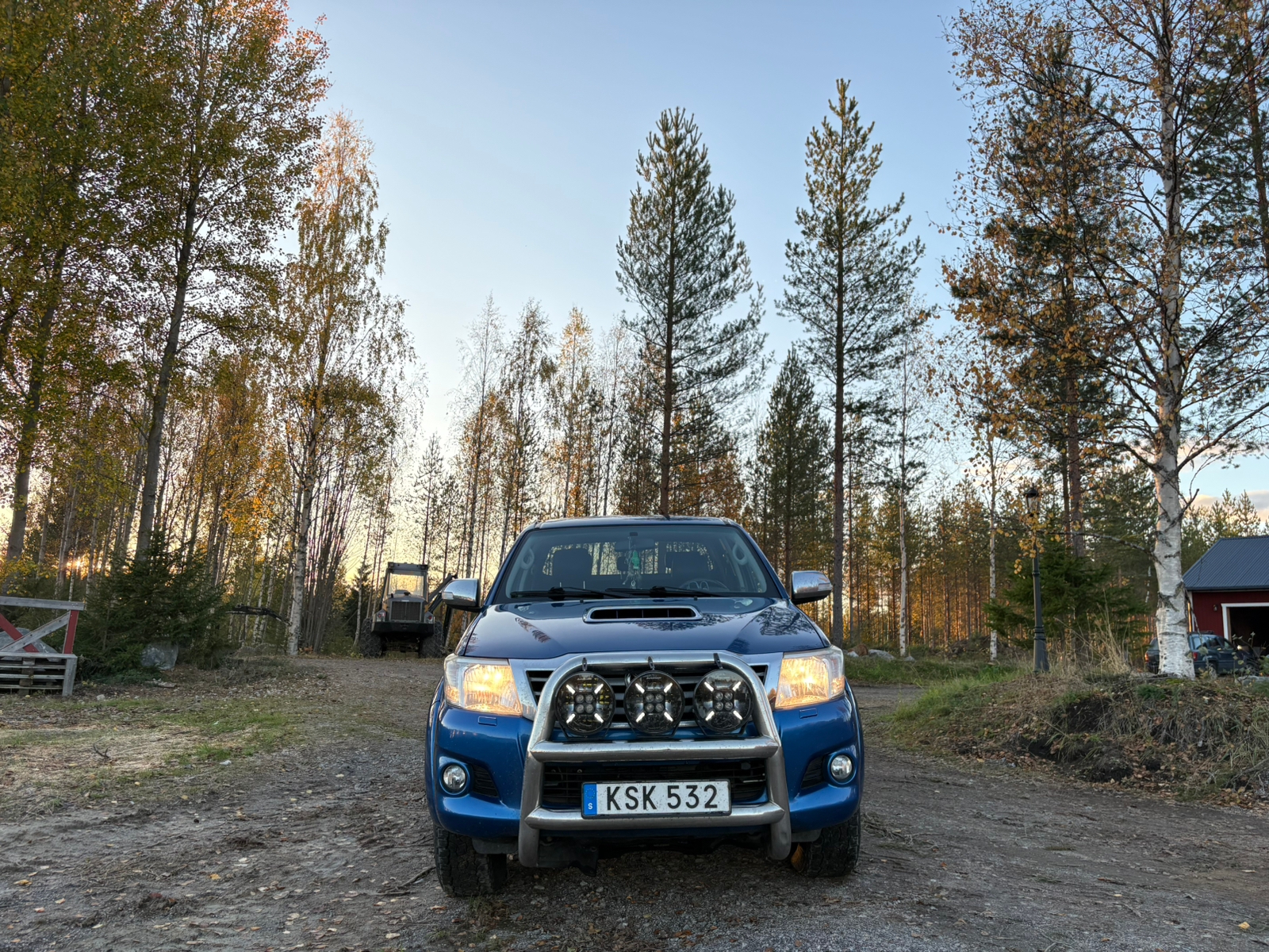 Toyota HiLux 2015, bild 4/10