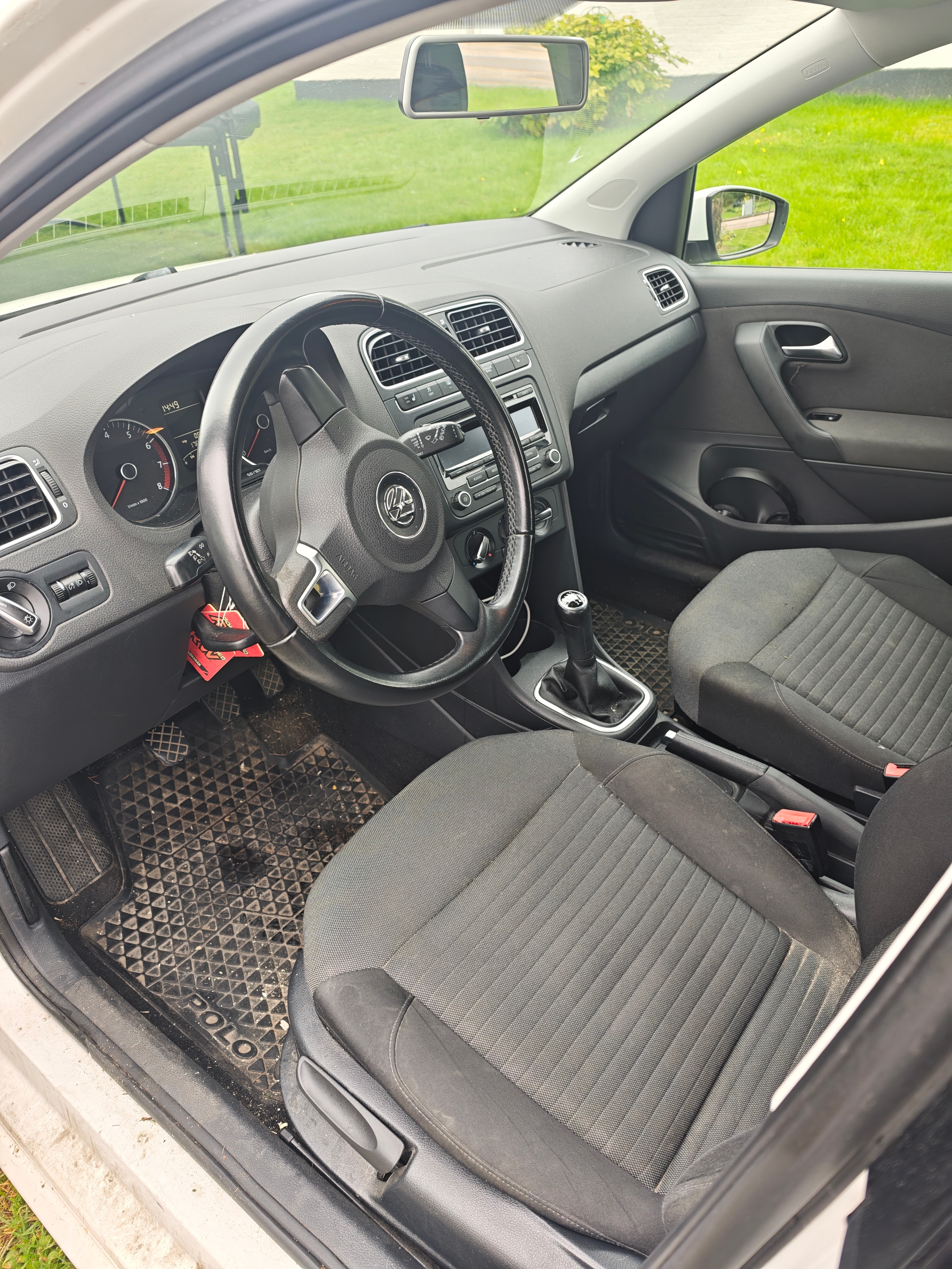 Volkswagen Polo 5-dörrar 1.2 TSI Manuell 2012, bild 5/5