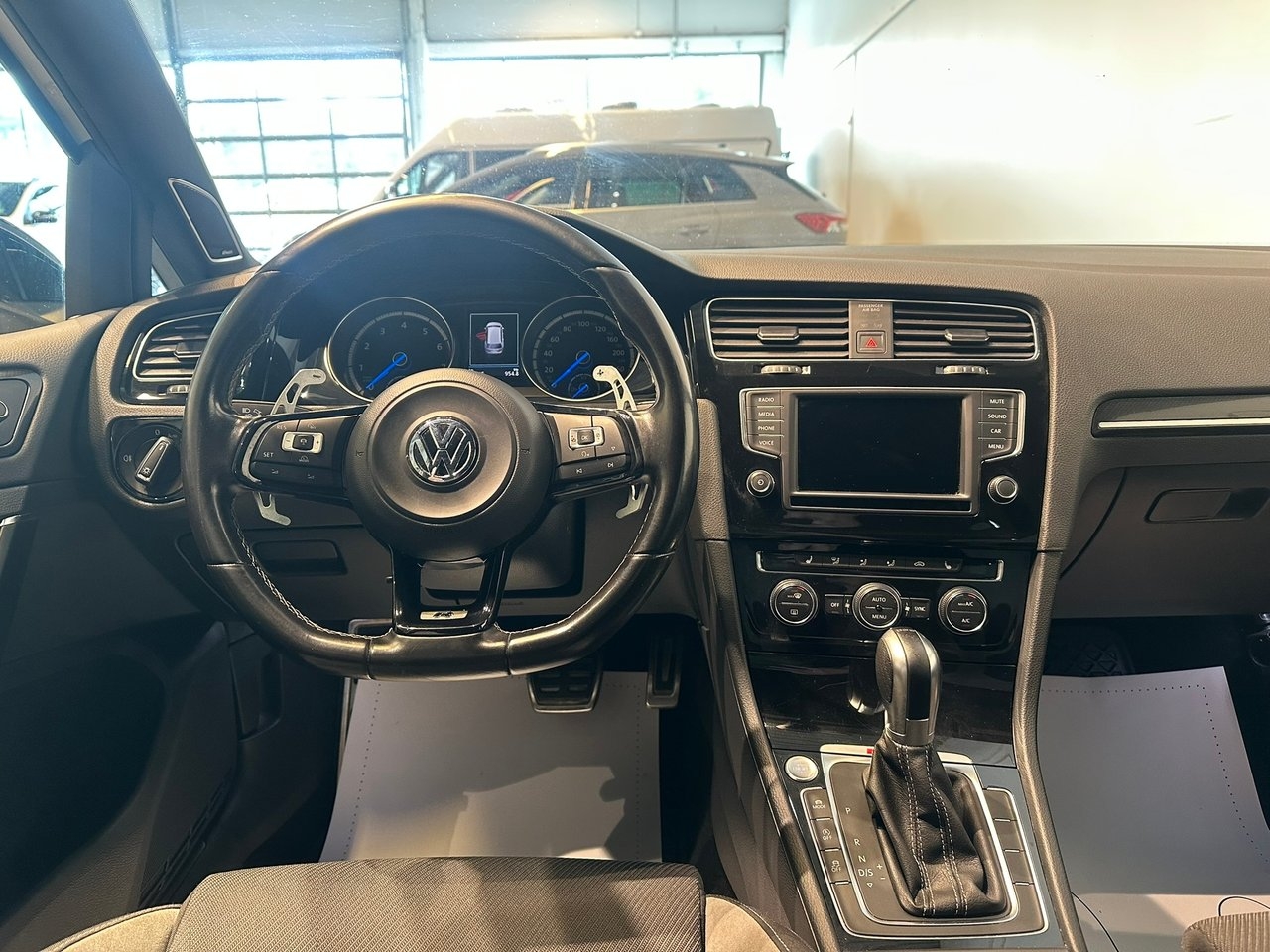 Volkswagen Golf 2017, bild 6/10