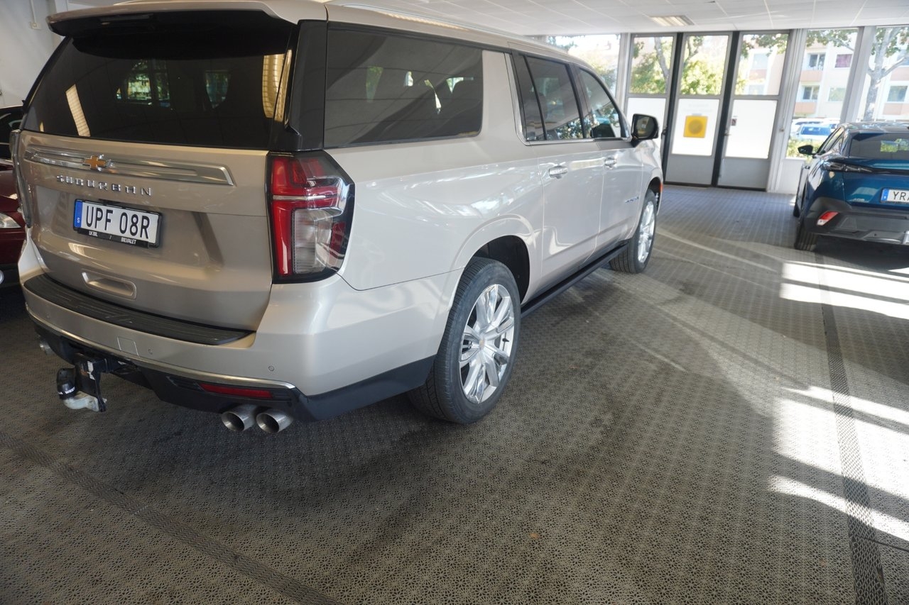 Chevrolet Suburban 2021, bild 4/9