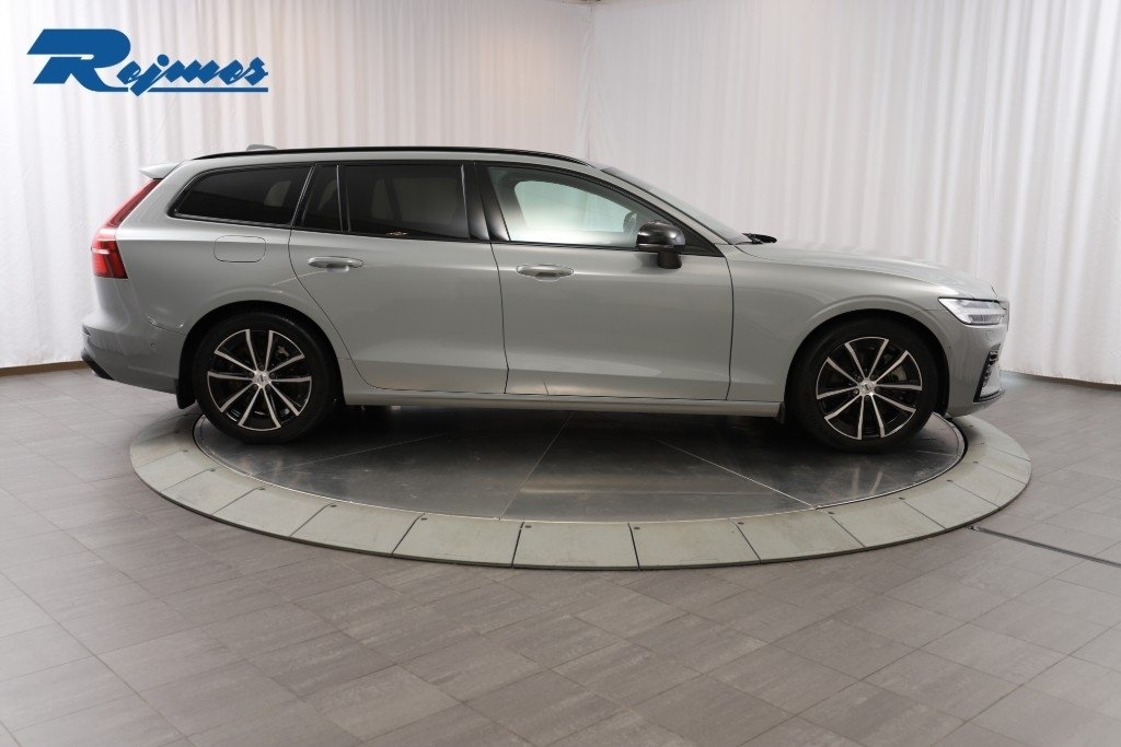 Volvo V60 2025, bild 3/10