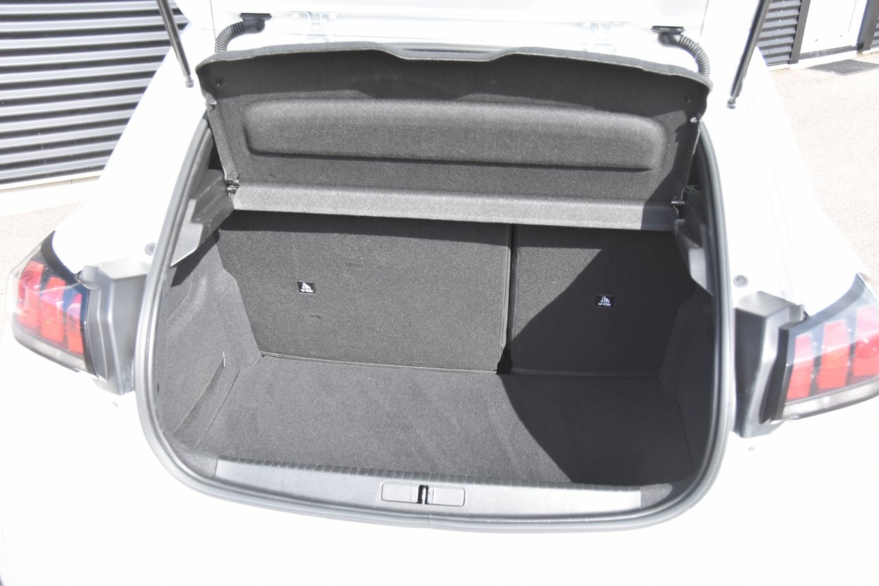 Peugeot 208 2022, bild 7/10