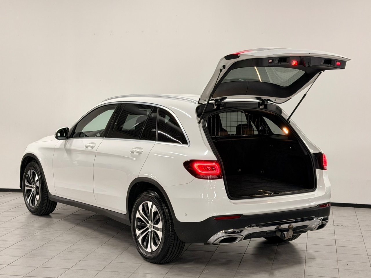 Mercedes-Benz GLC 2020, bild 6/30