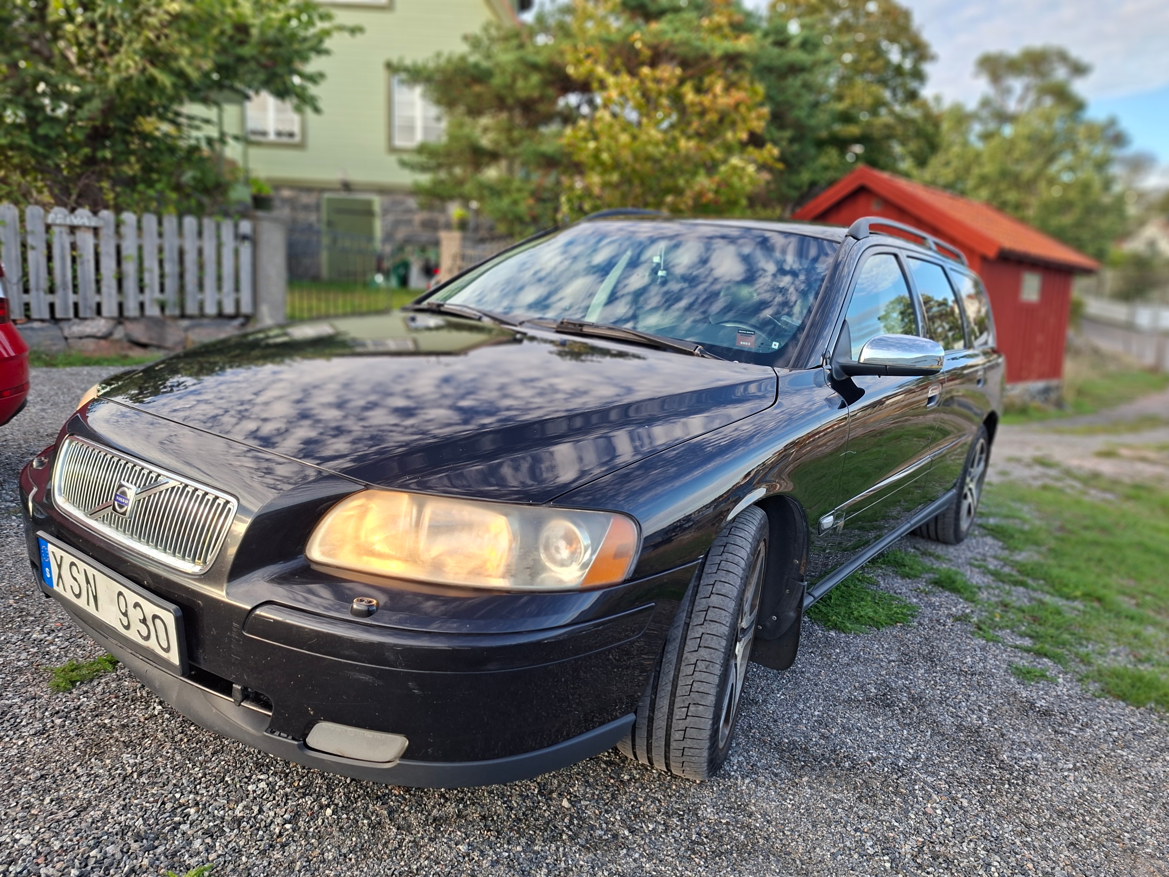 Volvo V70 2.4 Manuell 2006, bild 2/10