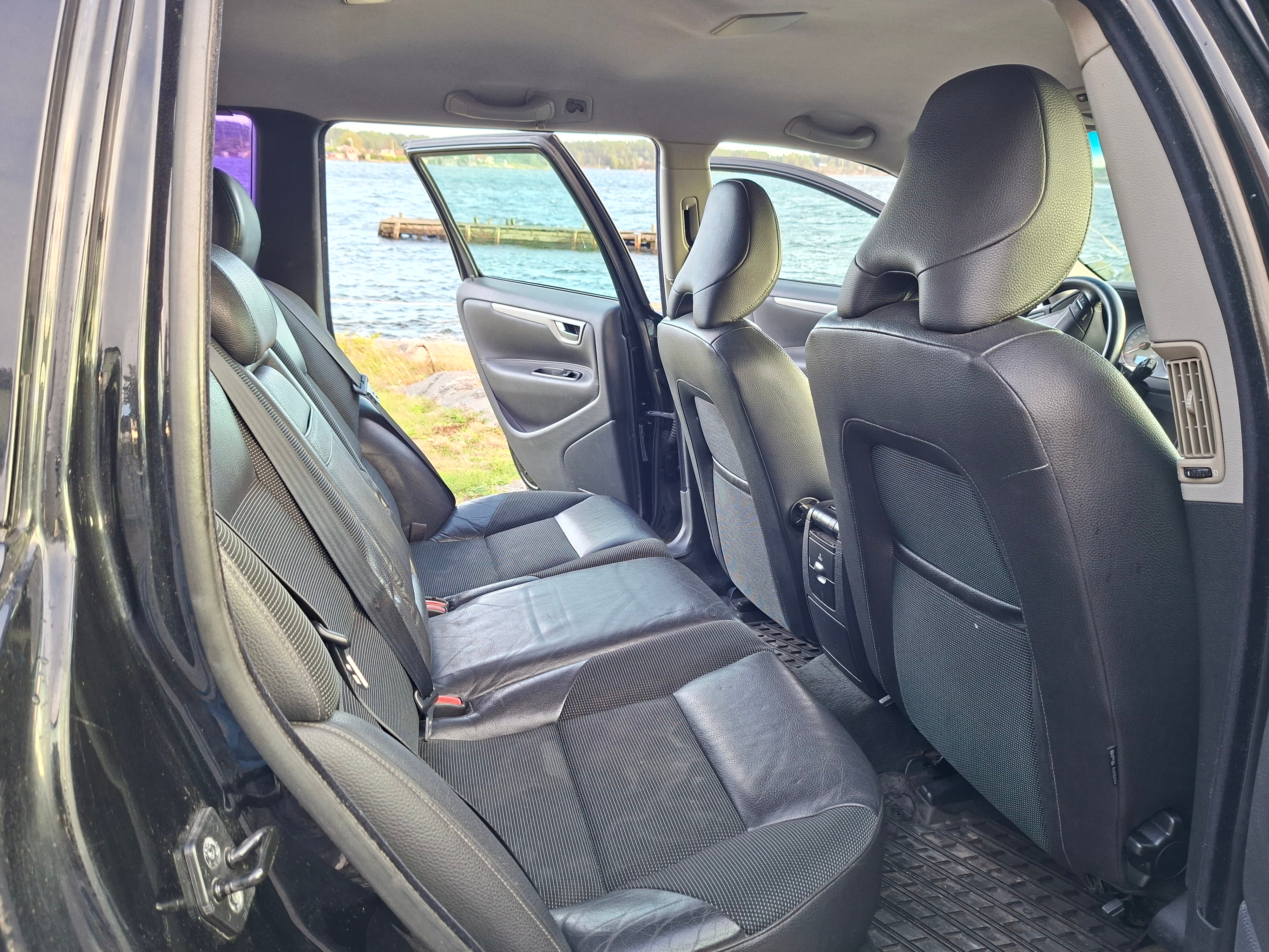 Volvo V70 2.4 Manuell 2006, bild 5/10