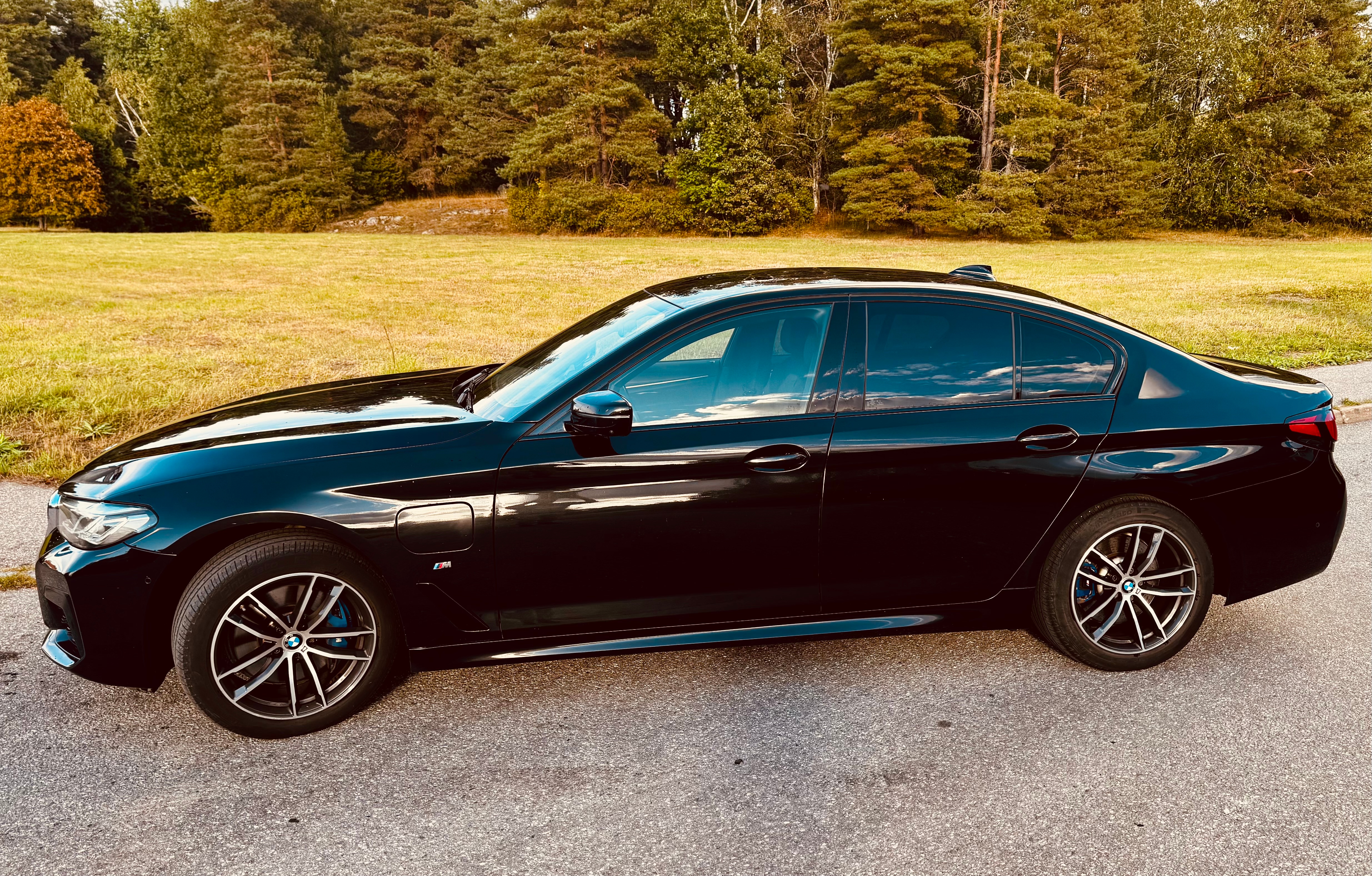 BMW 530 e xDrive Sedan Steptronic 2021, bild 4/10
