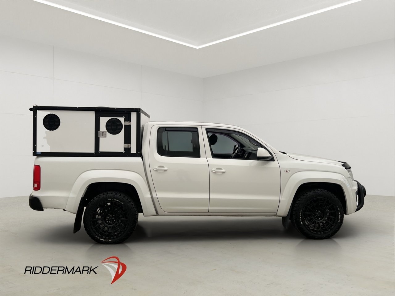 Volkswagen Amarok 2019, kuva 2/10