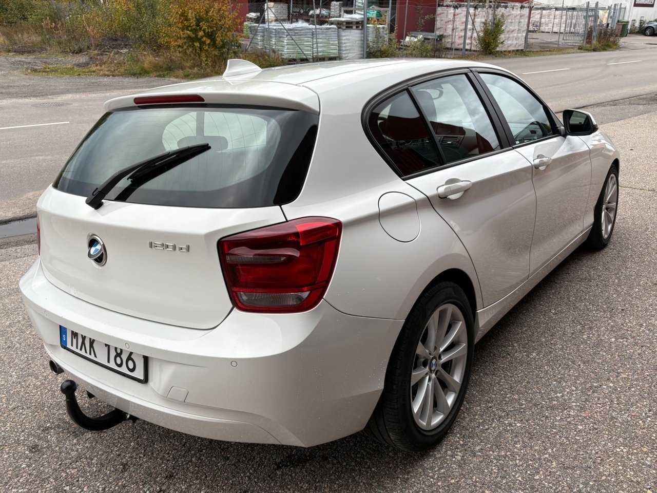 BMW 120 d 5-dörrars Steptronic Euro 5 2013, bild 4/10