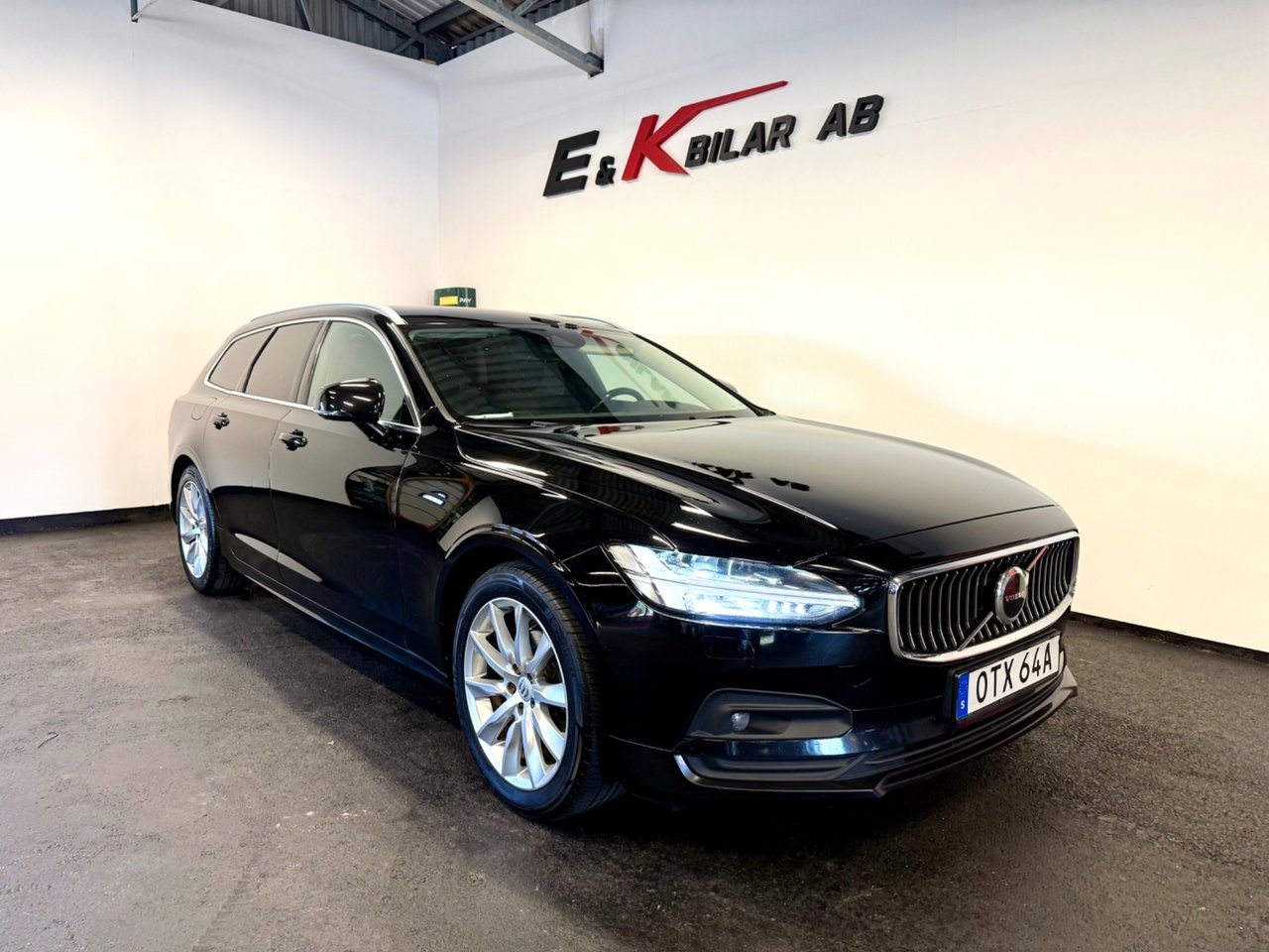 Volvo V90