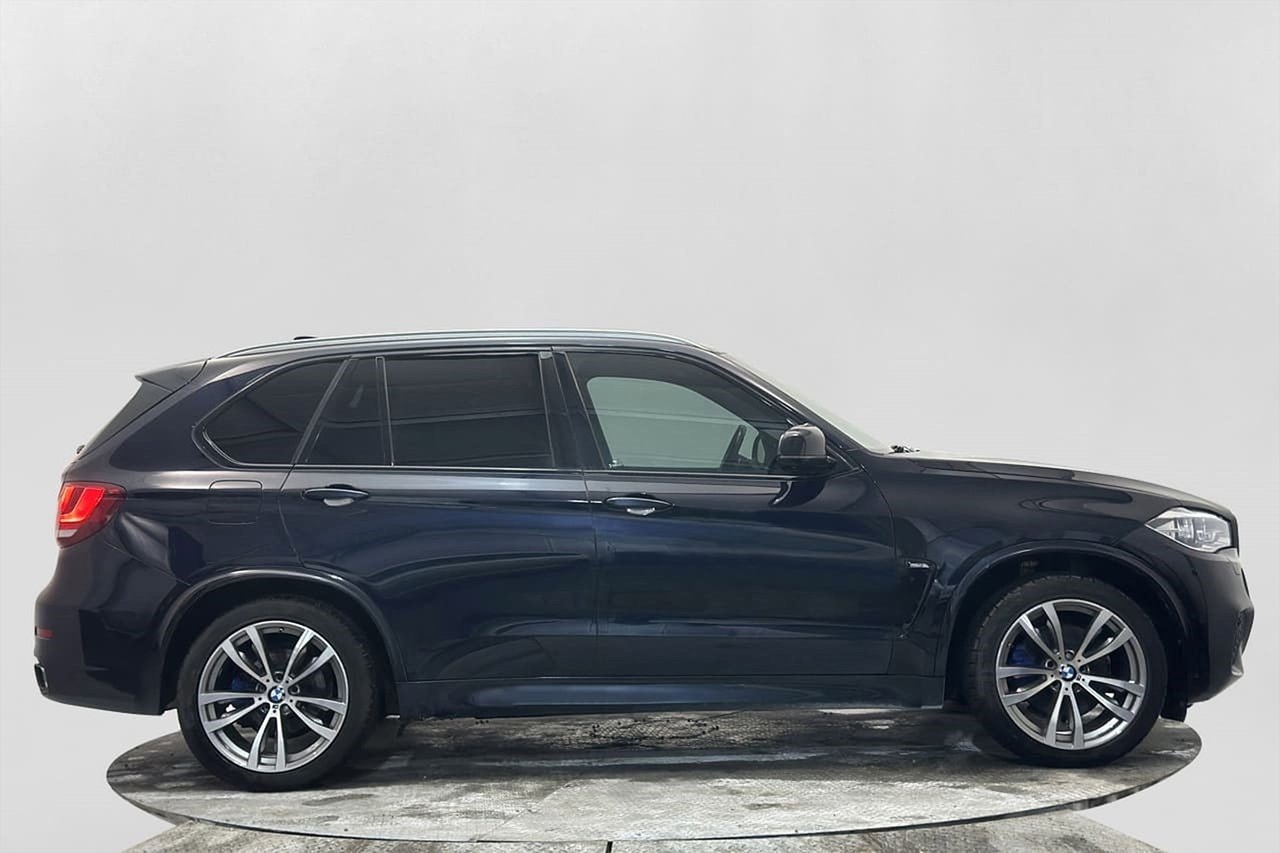 BMW X5 2017, bild 5/10