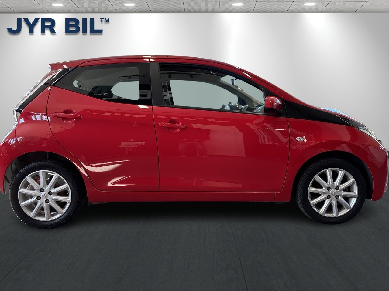 Toyota Aygo 2018, bild 2/10