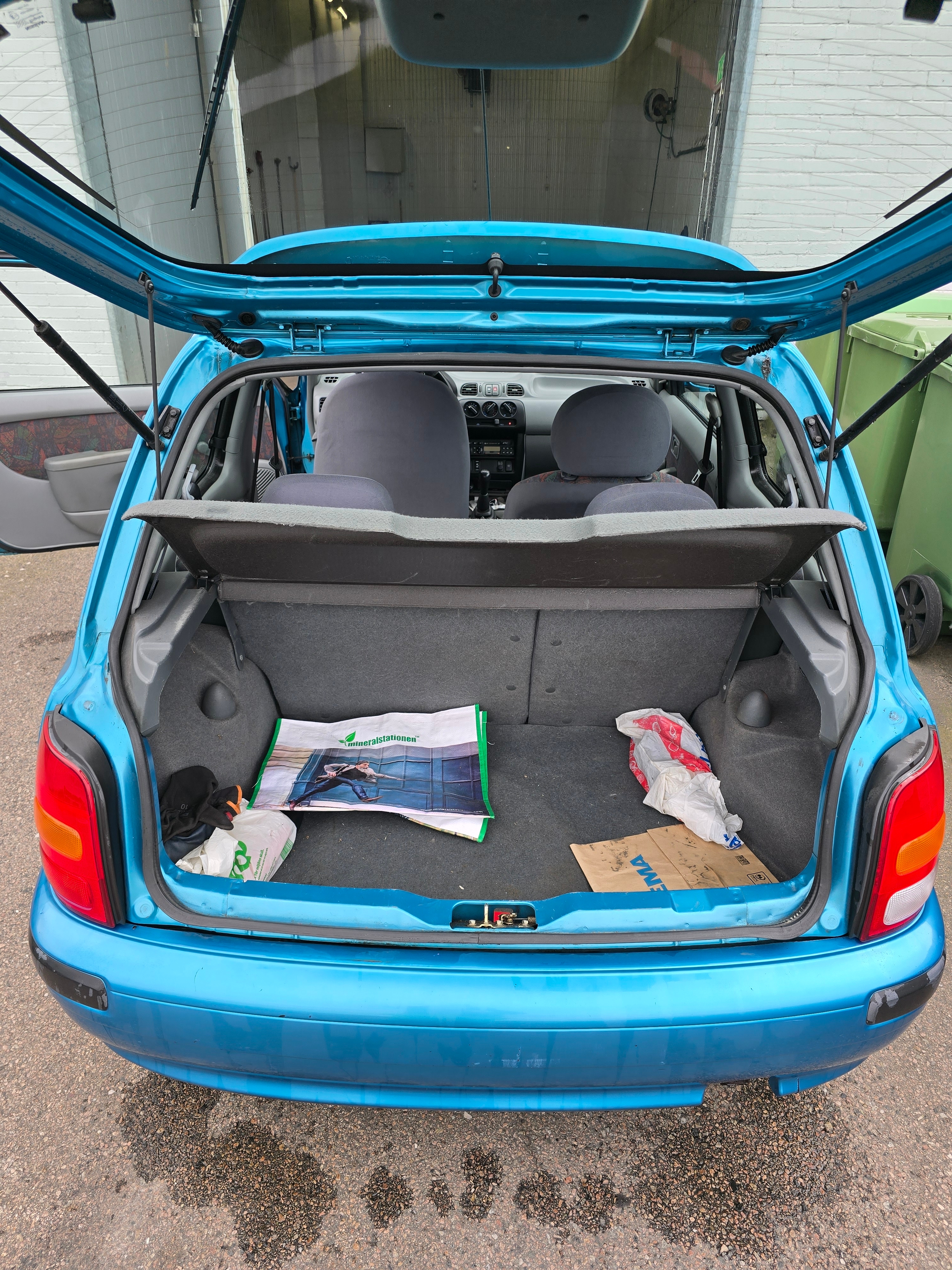 Nissan Micra 3-dörrar 1.3 Manuell 1998, bild 5/9