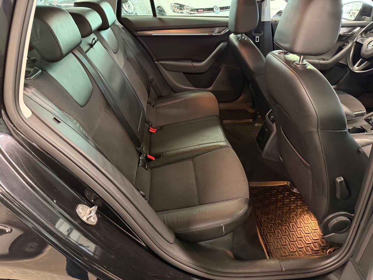 Skoda Octavia 2018, bild 7/10