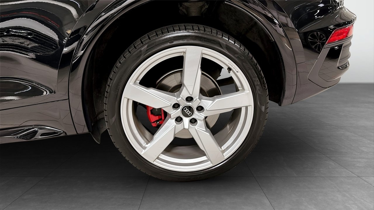 Audi Q5 2023, photo 6/10