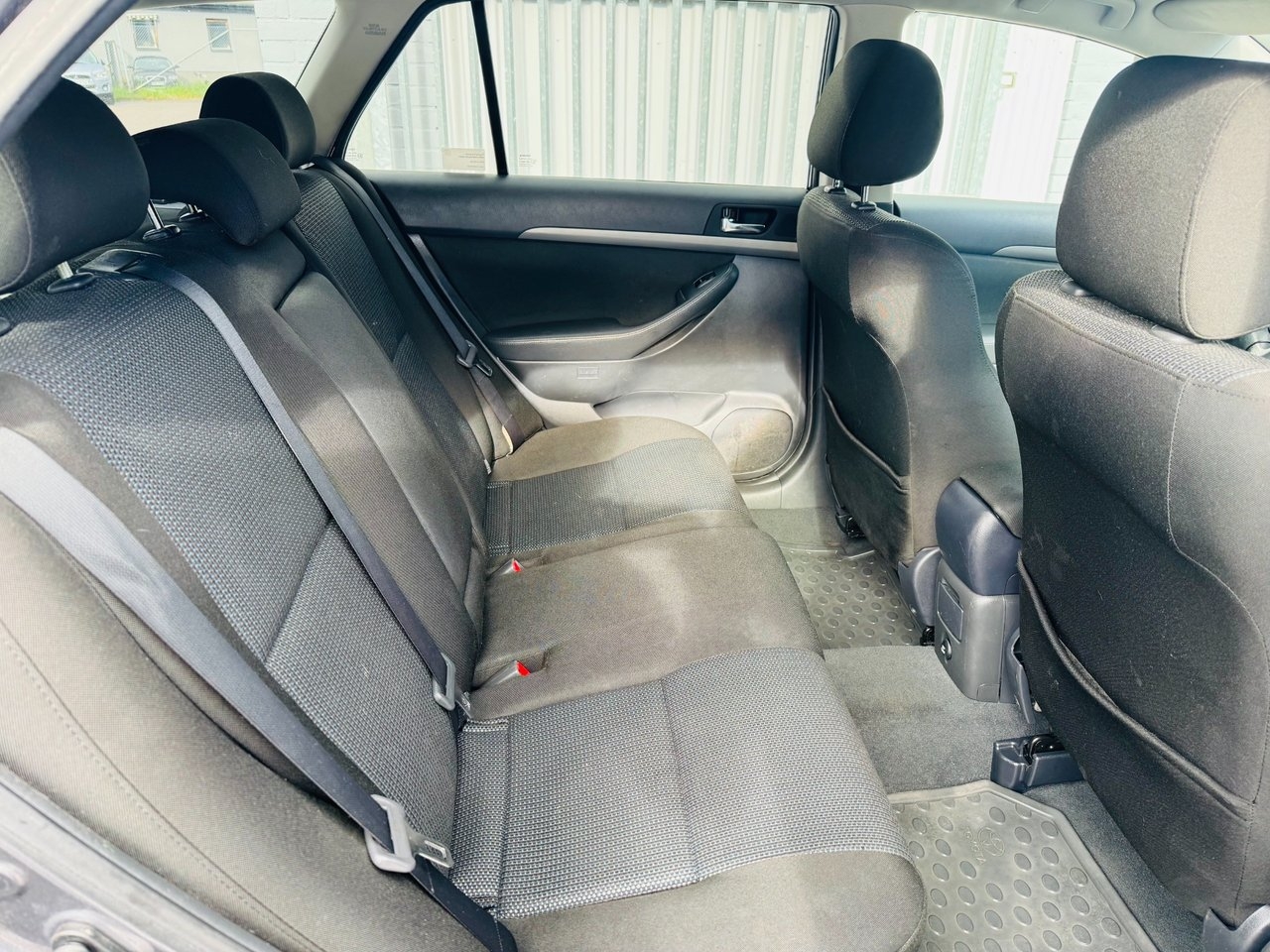 Toyota Avensis 1.8 129HK VVT-i KOMBI 2008, bild 6/10