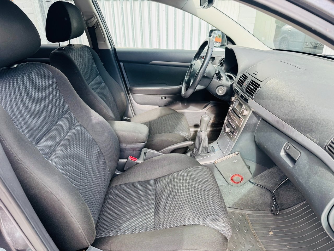 Toyota Avensis 1.8 129HK VVT-i KOMBI 2008, bild 5/10