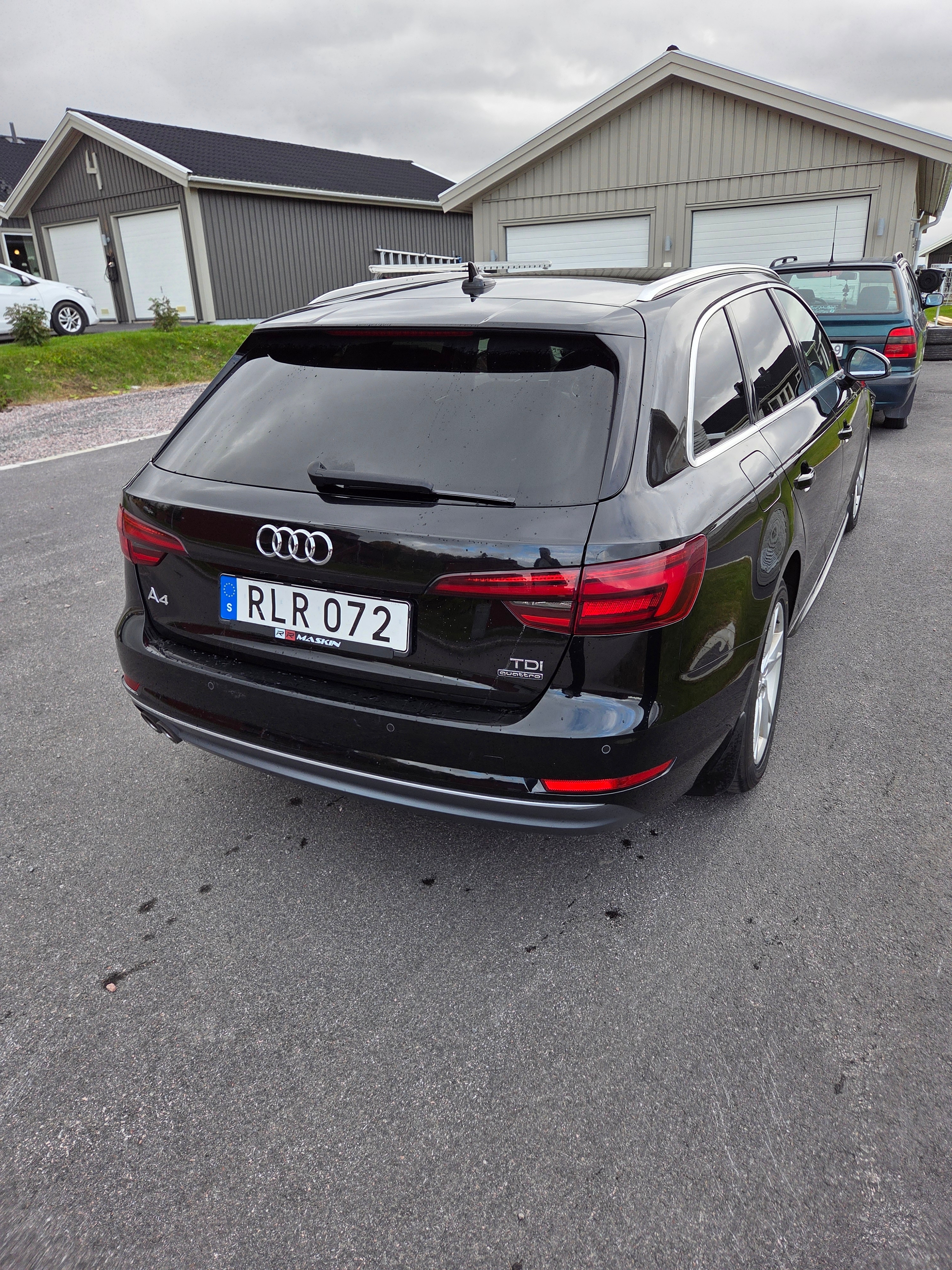 Audi A4 Avant 2.0 TDI quattro S Tronic 2018, bild 3/9