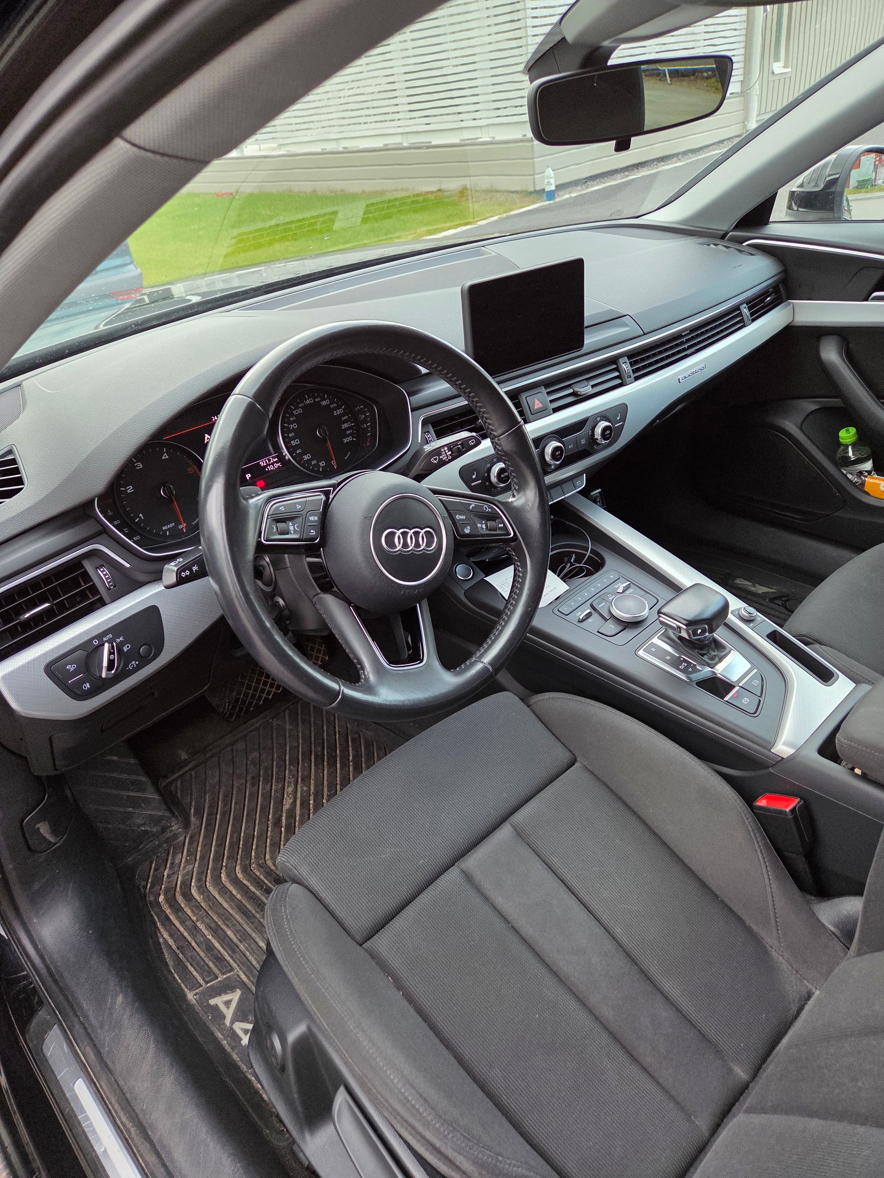 Audi A4 Avant 2.0 TDI quattro S Tronic 2018, bild 6/9