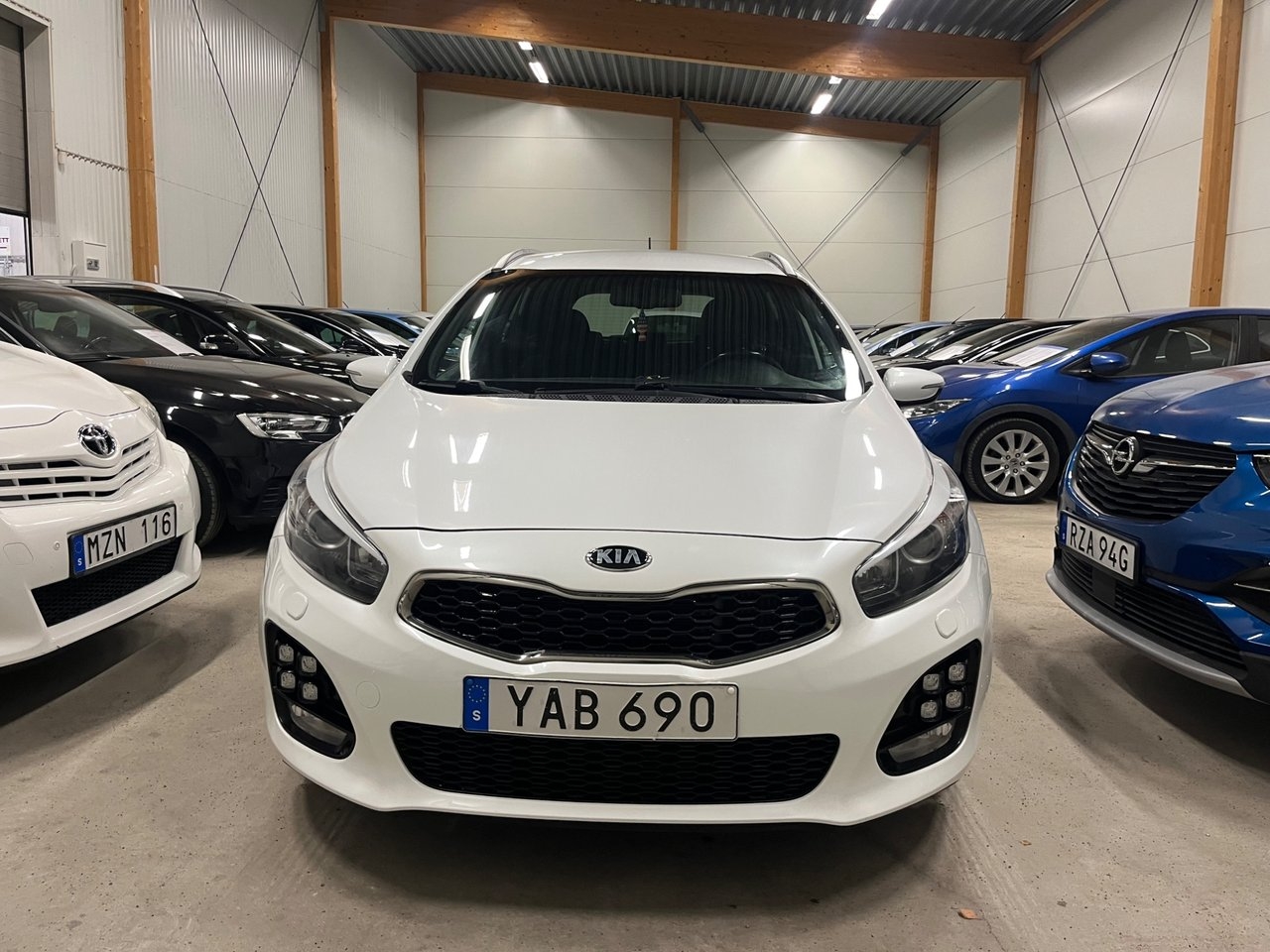 Kia Ceed 2016, bild 7/10