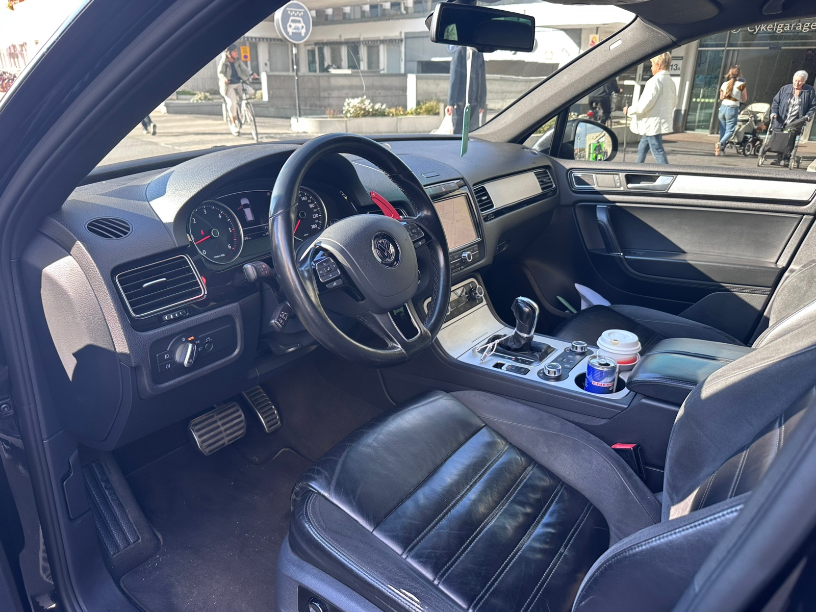 Volkswagen Touareg 2011, kuva 5/6
