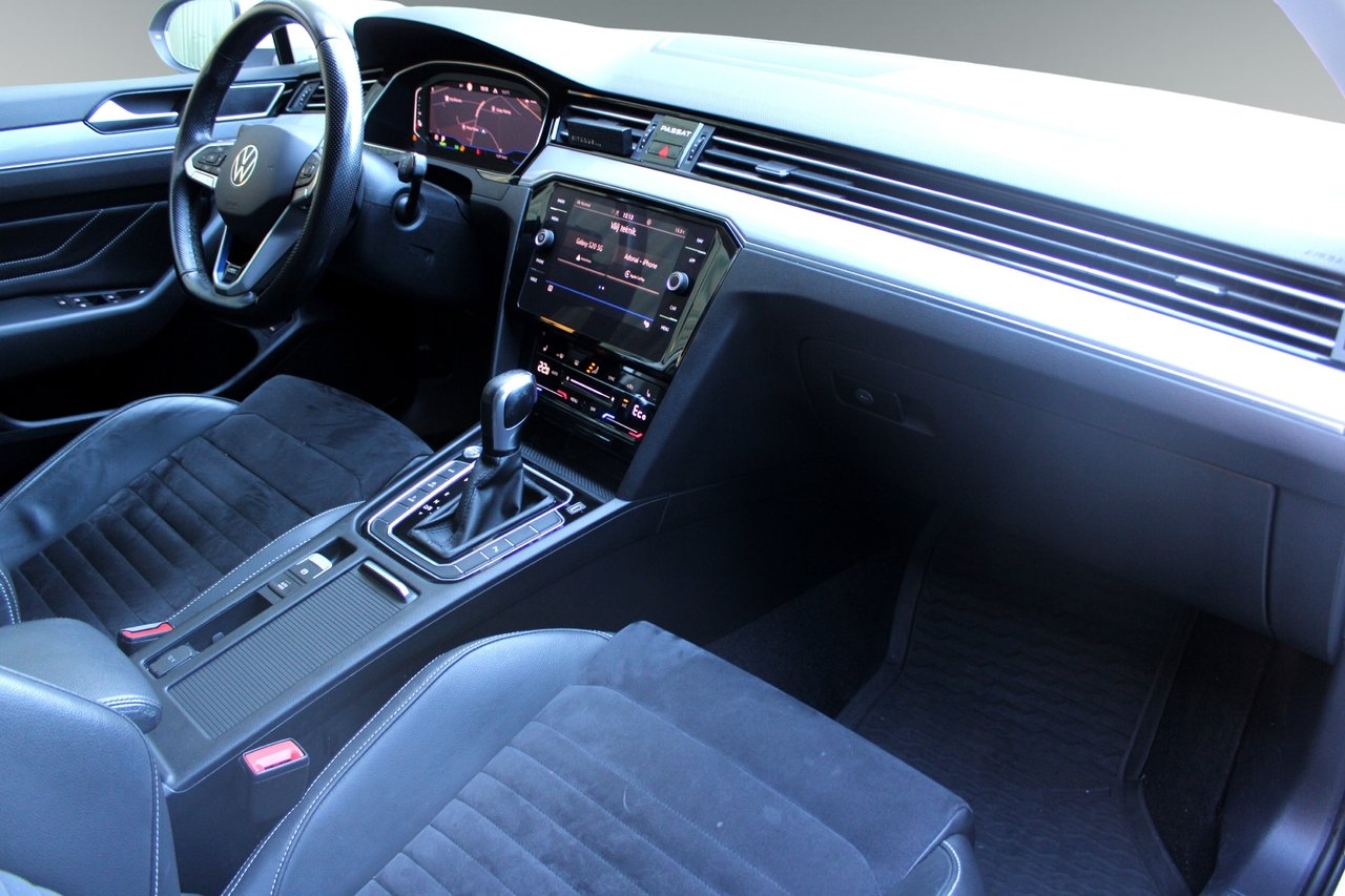 Volkswagen Passat 2021, bild 7/10