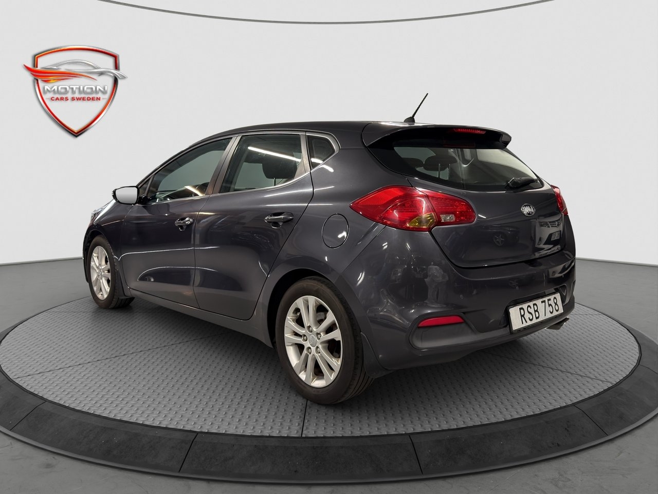 Kia Ceed 2015, bild 7/10