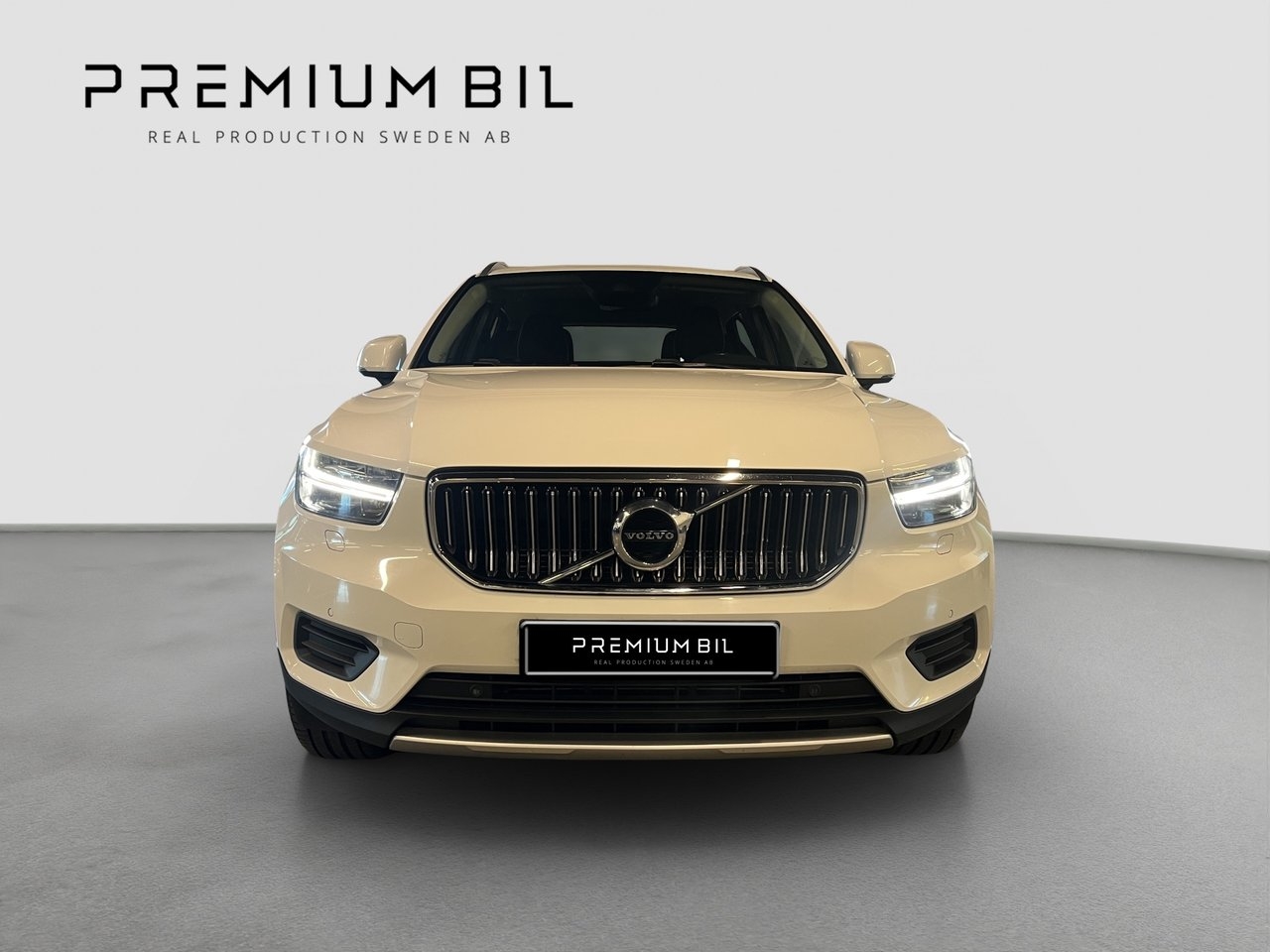 Volvo XC40 2022, bild 2/10
