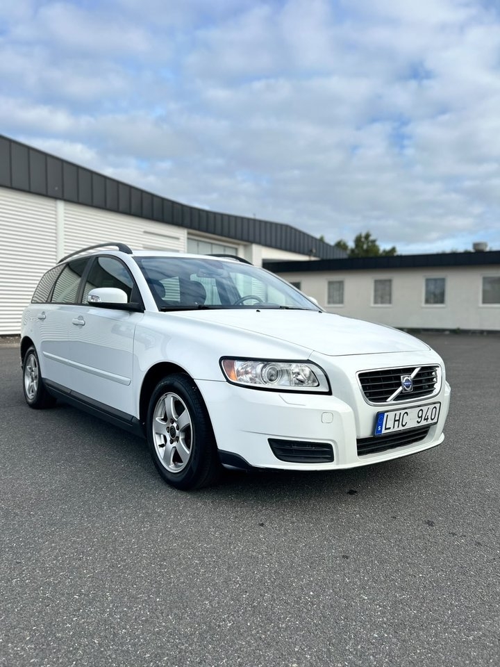 Volvo V50 1.8F Kinetic Euro 4 2009, bild 2/8