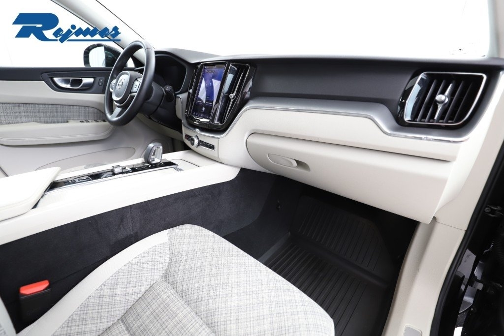 Volvo XC60 Recharge T6 Core Edition 2024, bild 5/10