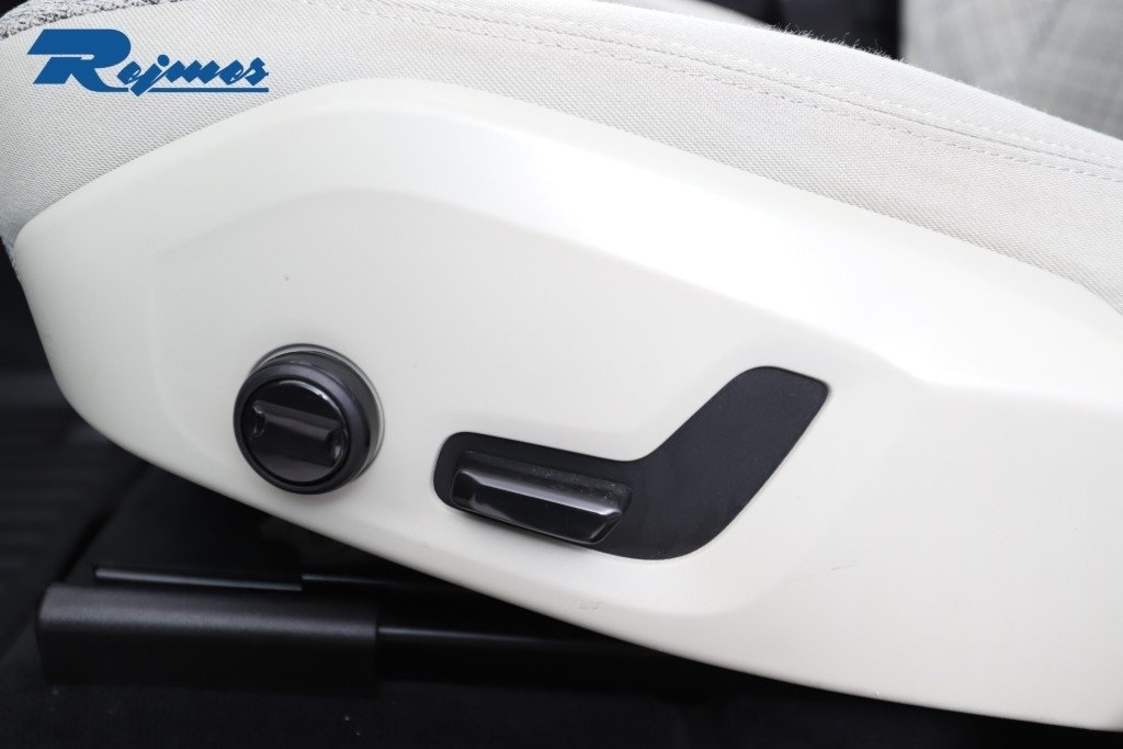 Volvo XC60 Recharge T6 Core Edition 2024, bild 7/10