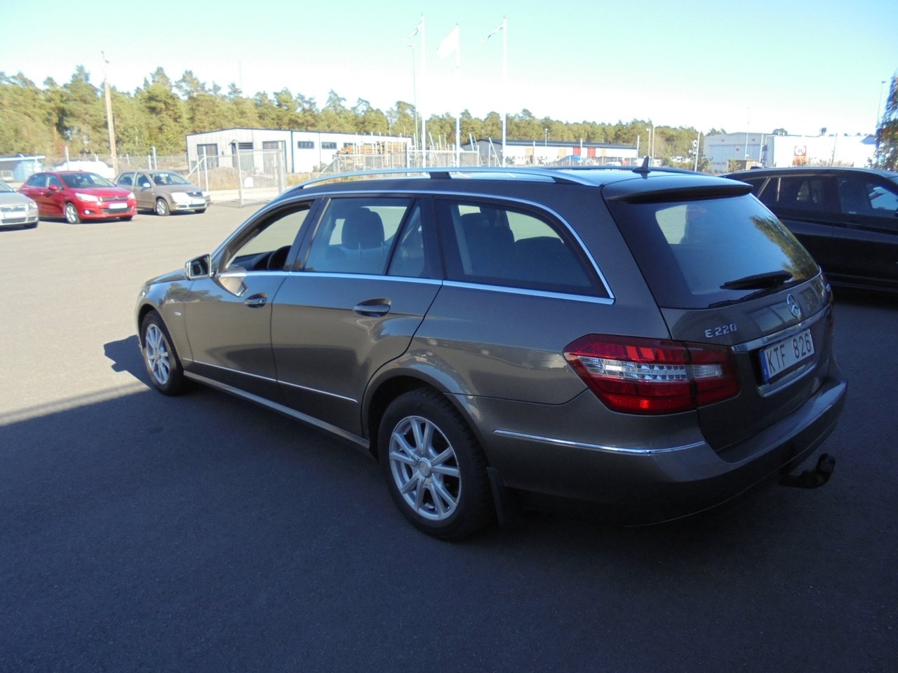 Mercedes-Benz E 2010, bild 5/10
