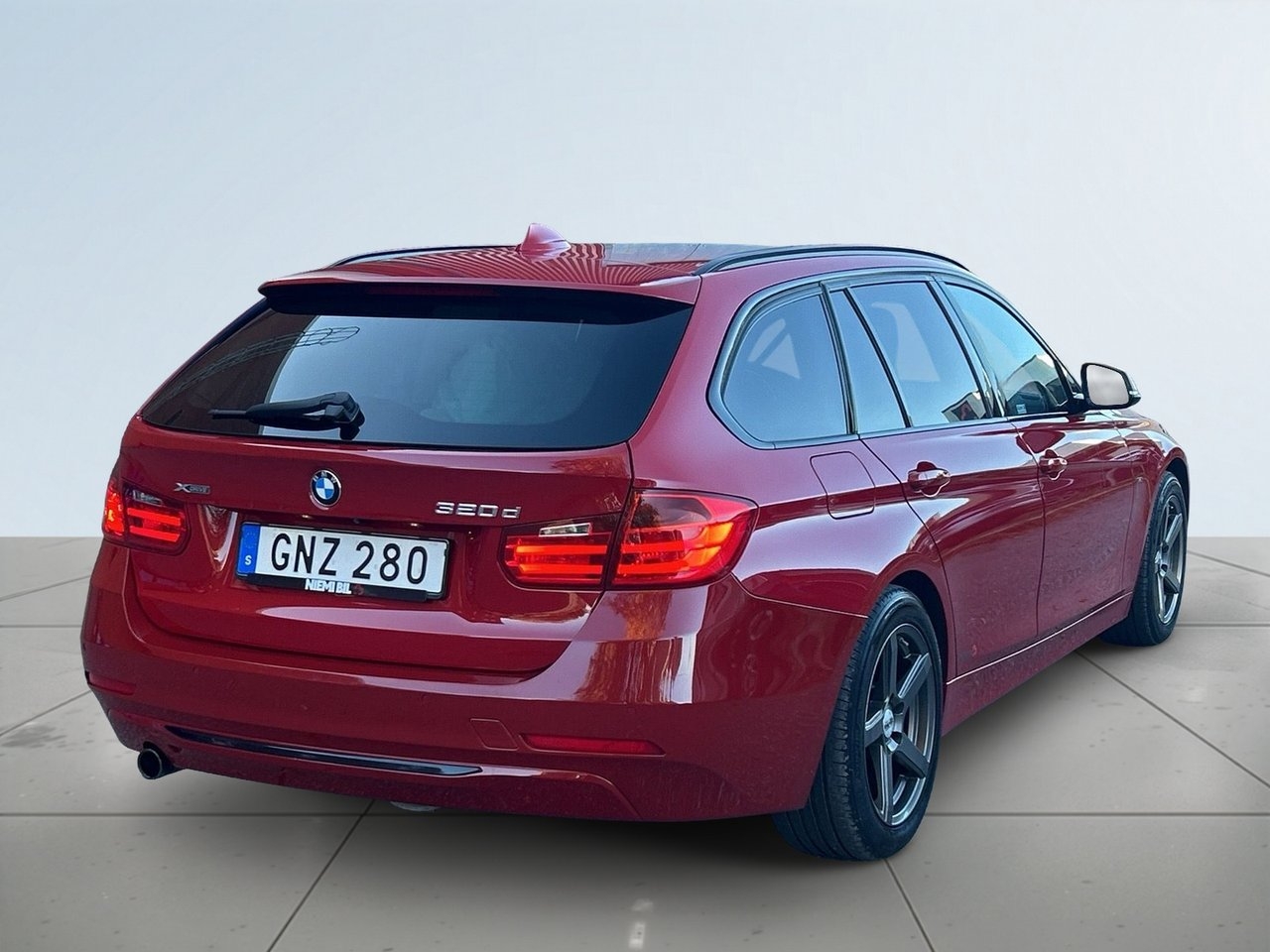 BMW 320 d xDrive M Performance 2015, photo 5/10