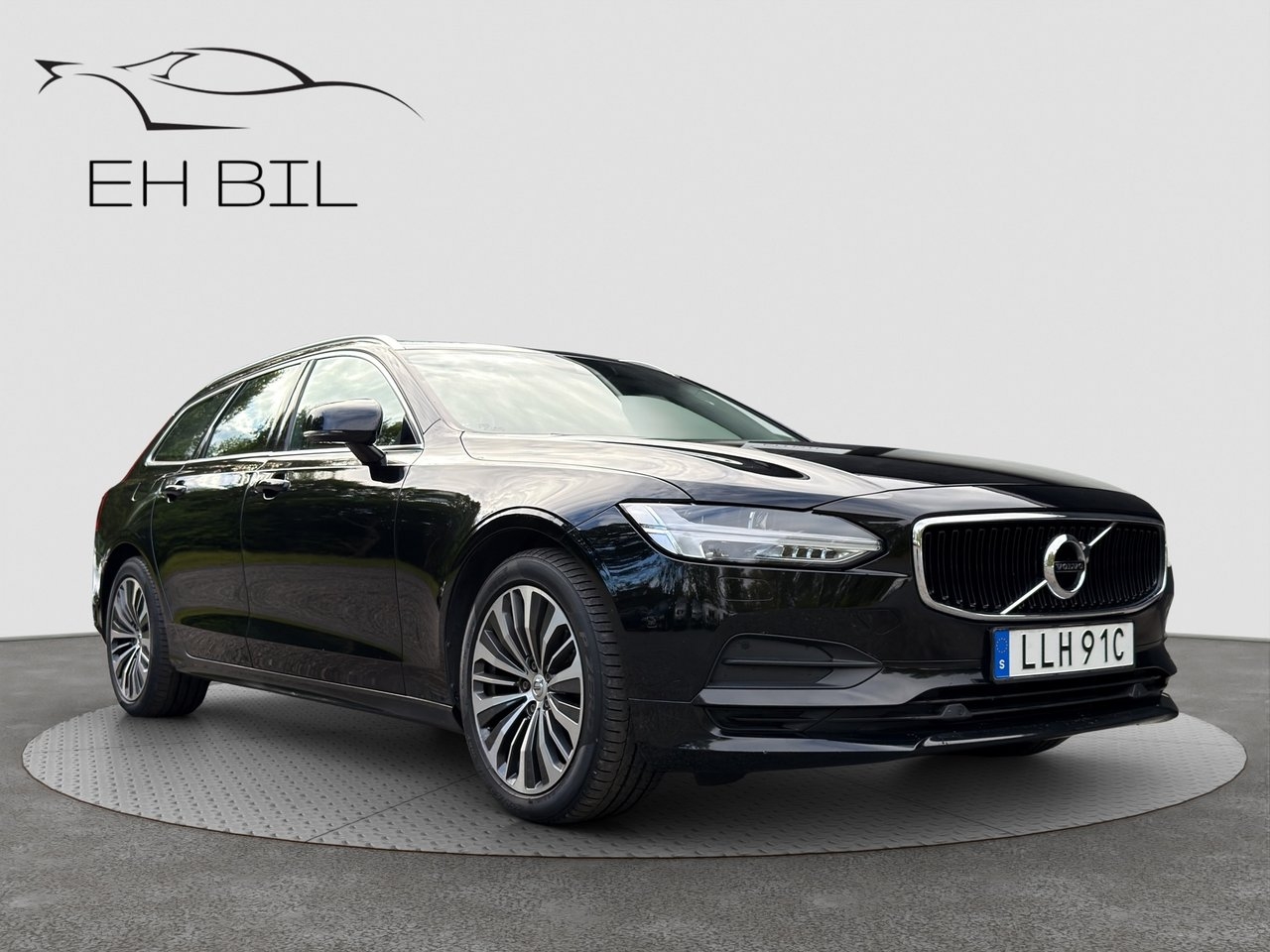 Volvo V90 2020, kuva 3/10