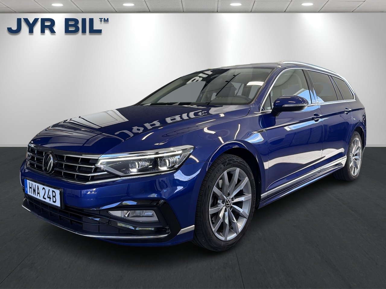 Volkswagen Passat 2023, bild 7/10