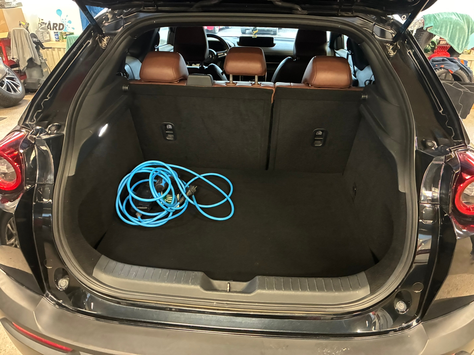 Mazda MX-30 e-Skyactiv EV 2021, kuva 7/8