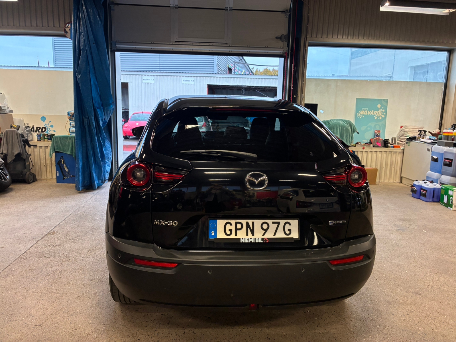 Mazda MX-30 e-Skyactiv EV 2021, kuva 3/8