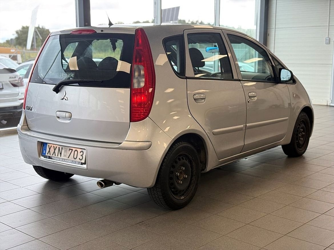 Mitsubishi Colt 1.3 MIVEC 95hk 2007 2007, bild 3/10