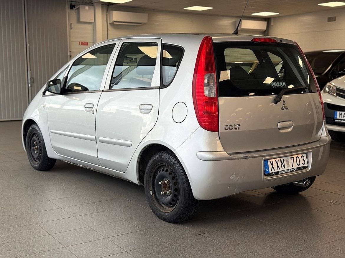 Mitsubishi Colt 1.3 MIVEC 95hk 2007 2007, bild 5/10