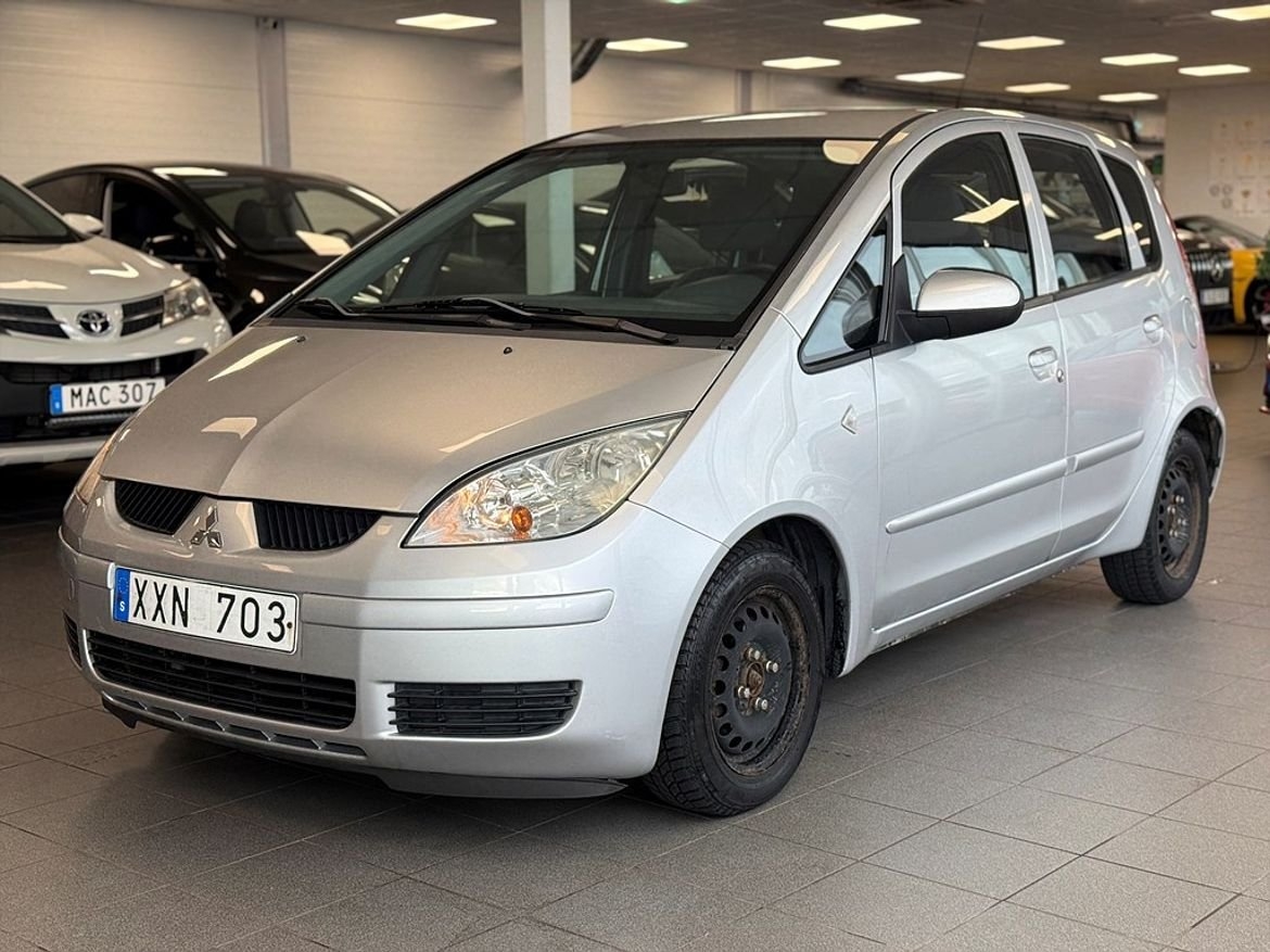 Mitsubishi Colt 1.3 MIVEC 95hk 2007 2007, bild 6/10