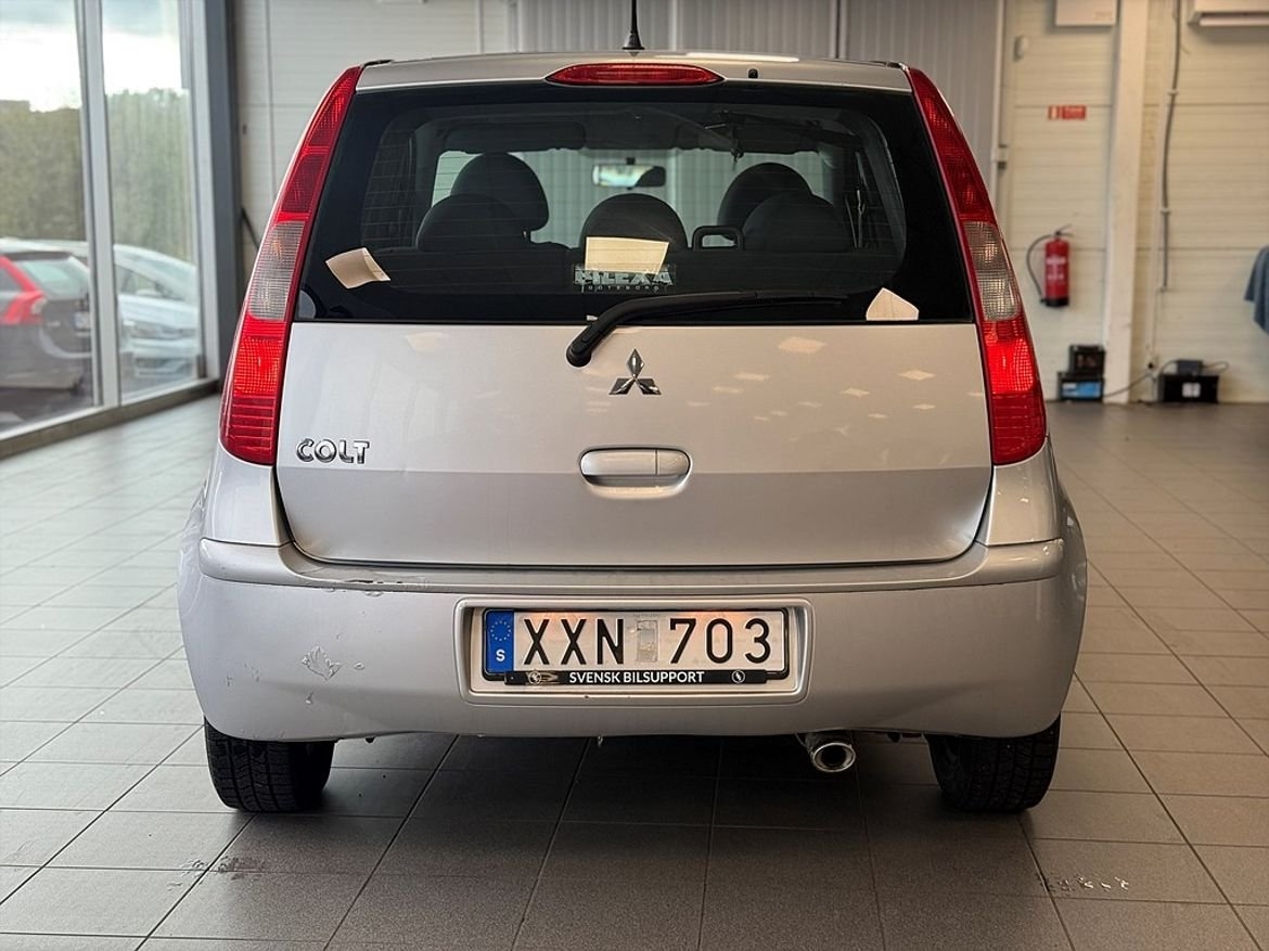 Mitsubishi Colt 1.3 MIVEC 95hk 2007 2007, bild 4/10