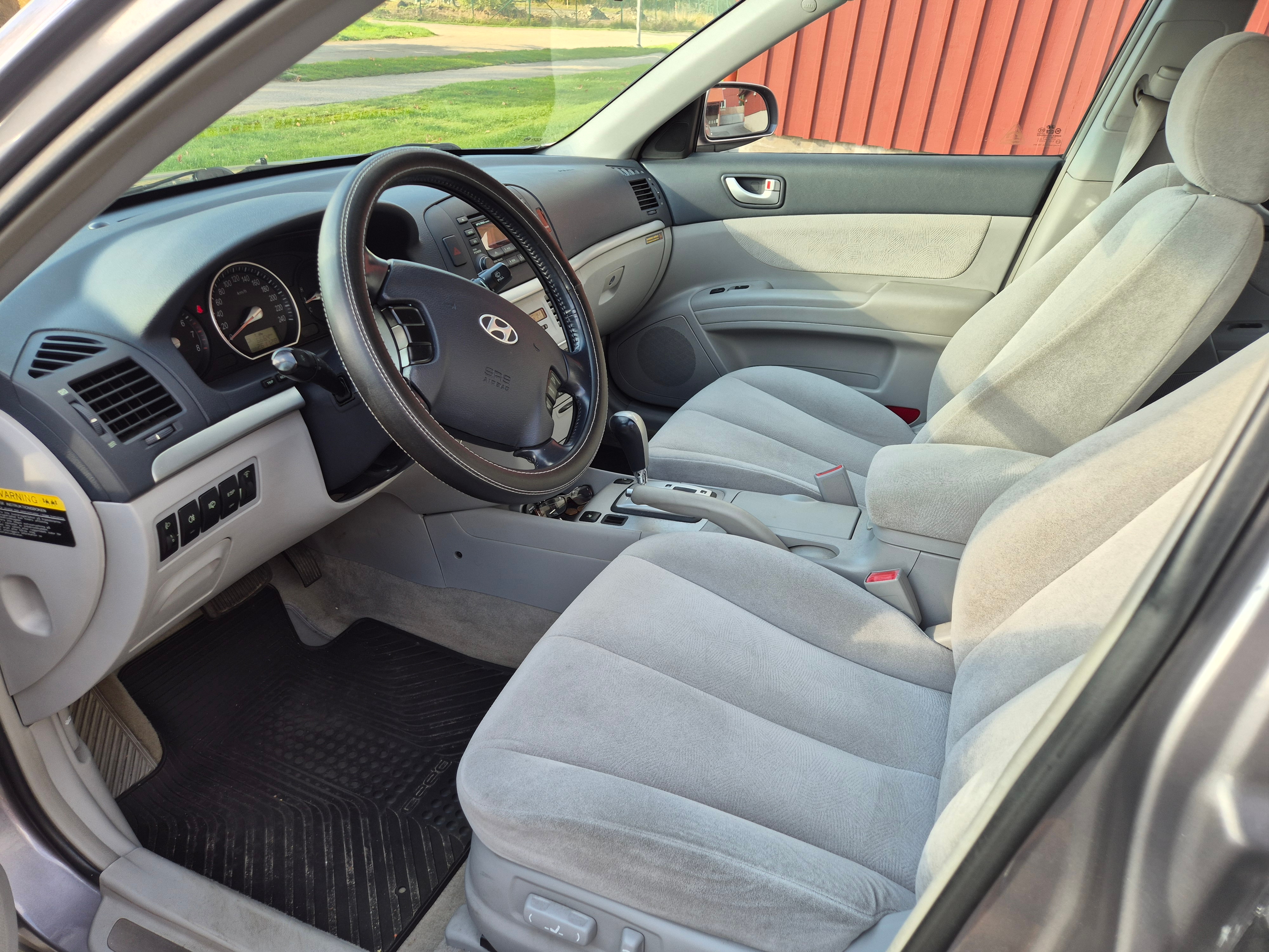 Hyundai Sonata 2.4 Automatisk 2006, bild 6/7