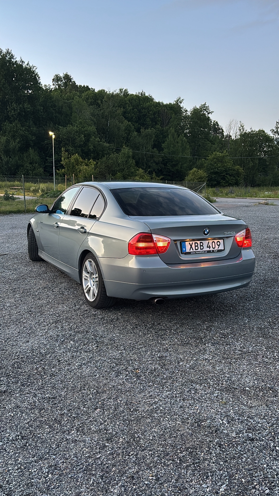 BMW 320 i Sedan Automatisk 2006, kuva 4/4