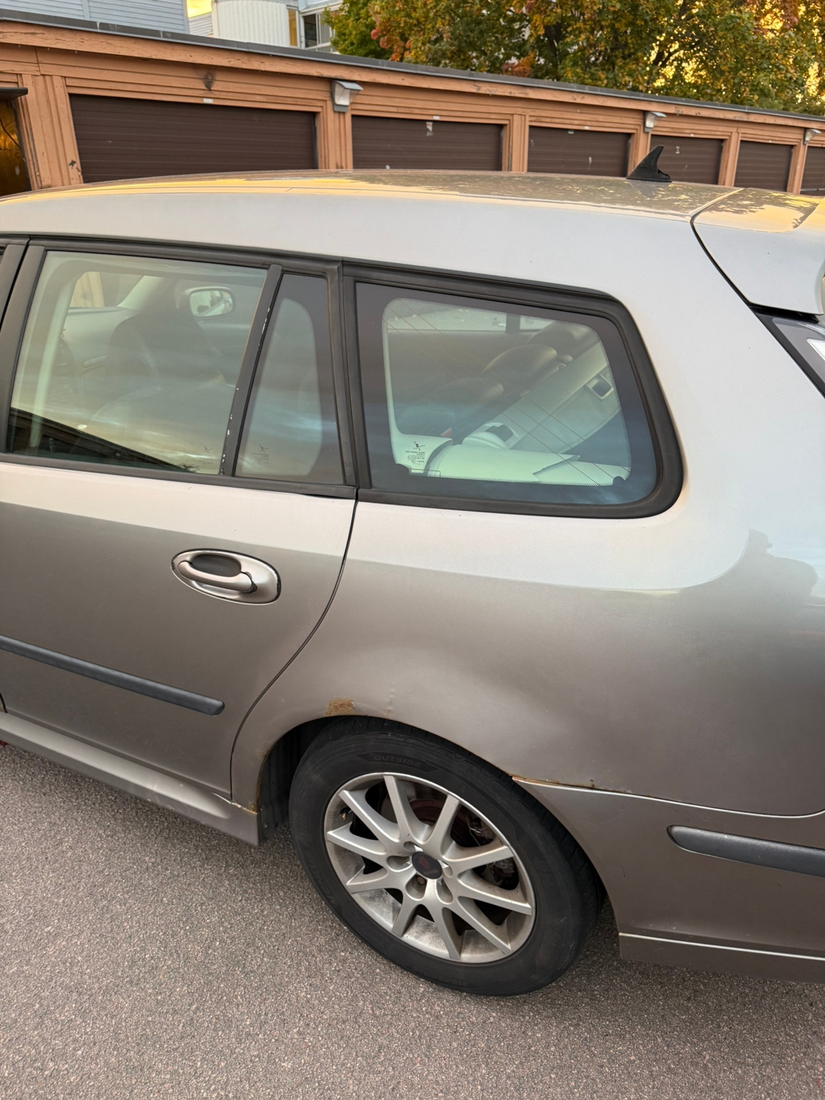 Saab 9-3 SportCombi 1.8t Manuell 2006, bild 4/6