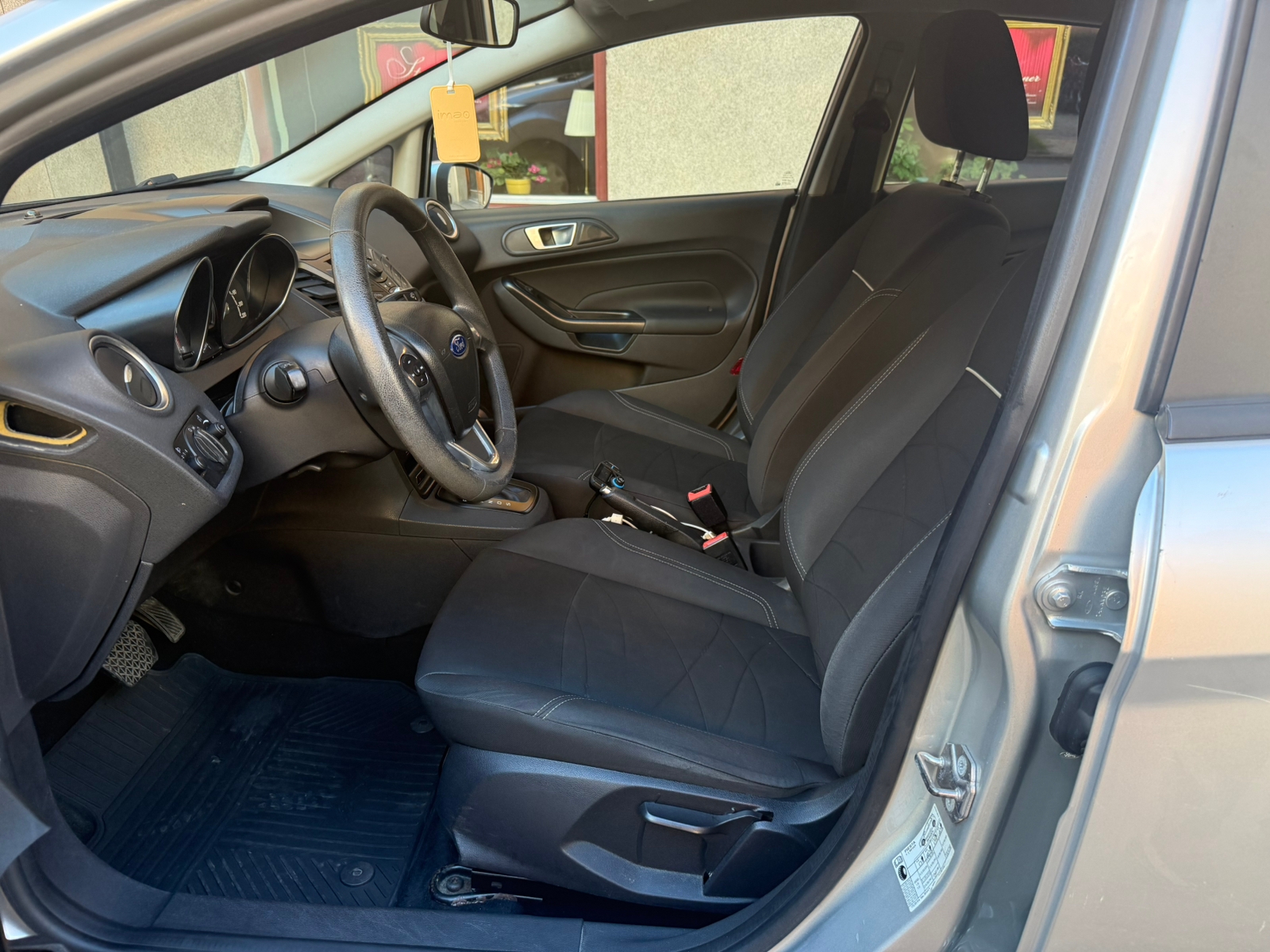 Ford Fiesta 2014, bild 7/8