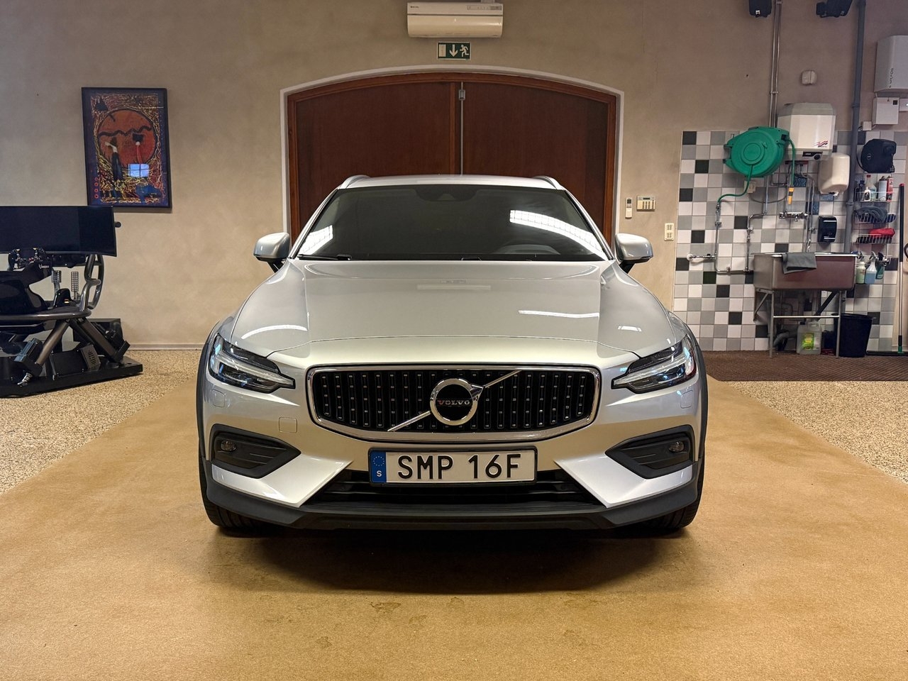 Volvo V60 Cross Country 2021, bild 2/10