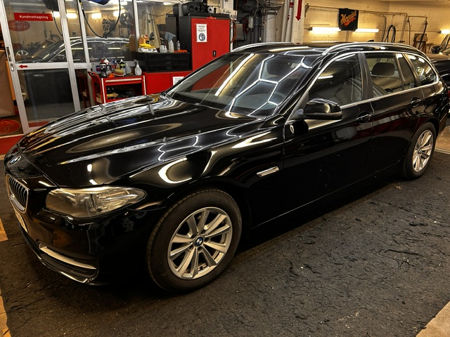 BMW 520 d xDrive Touring Steptronic 2014, bild 6/6