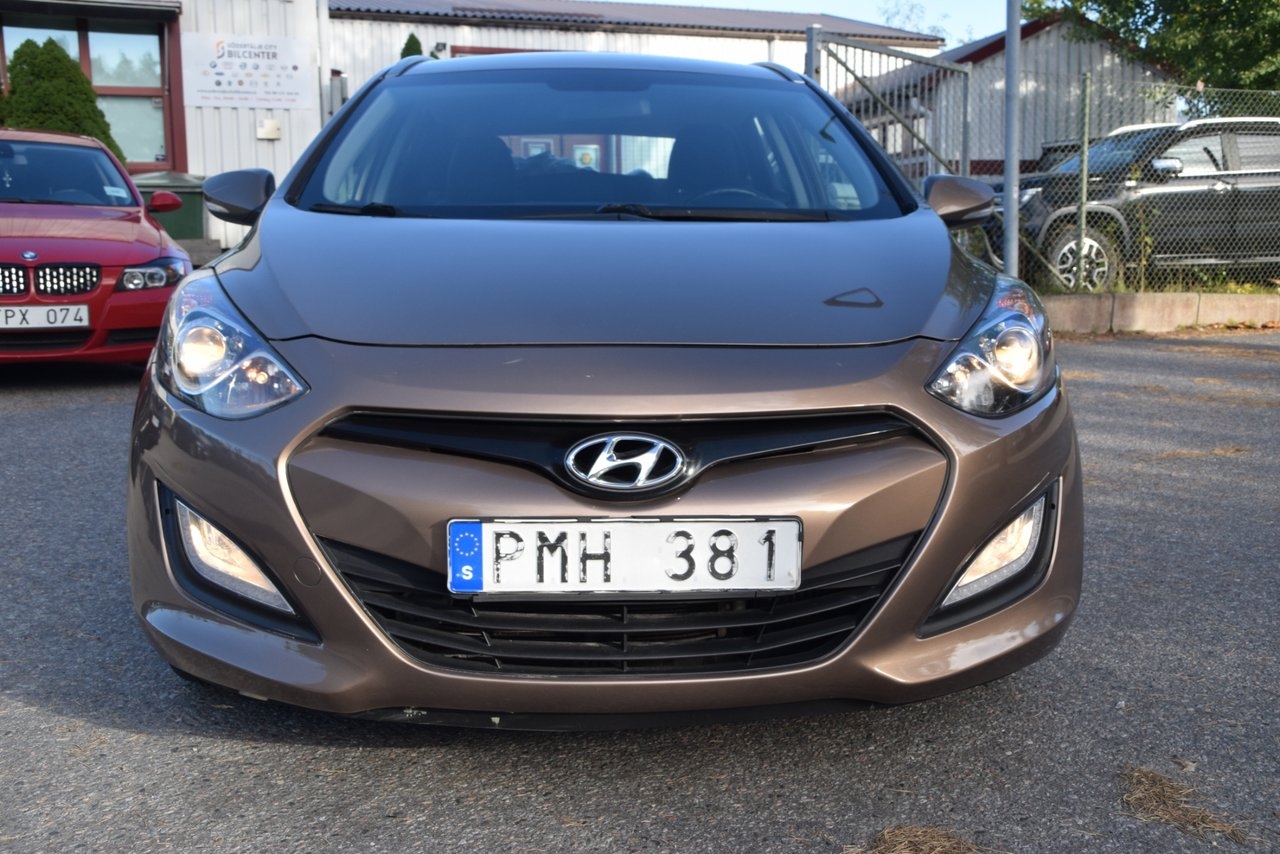 Hyundai i30 2014, kuva 2/10
