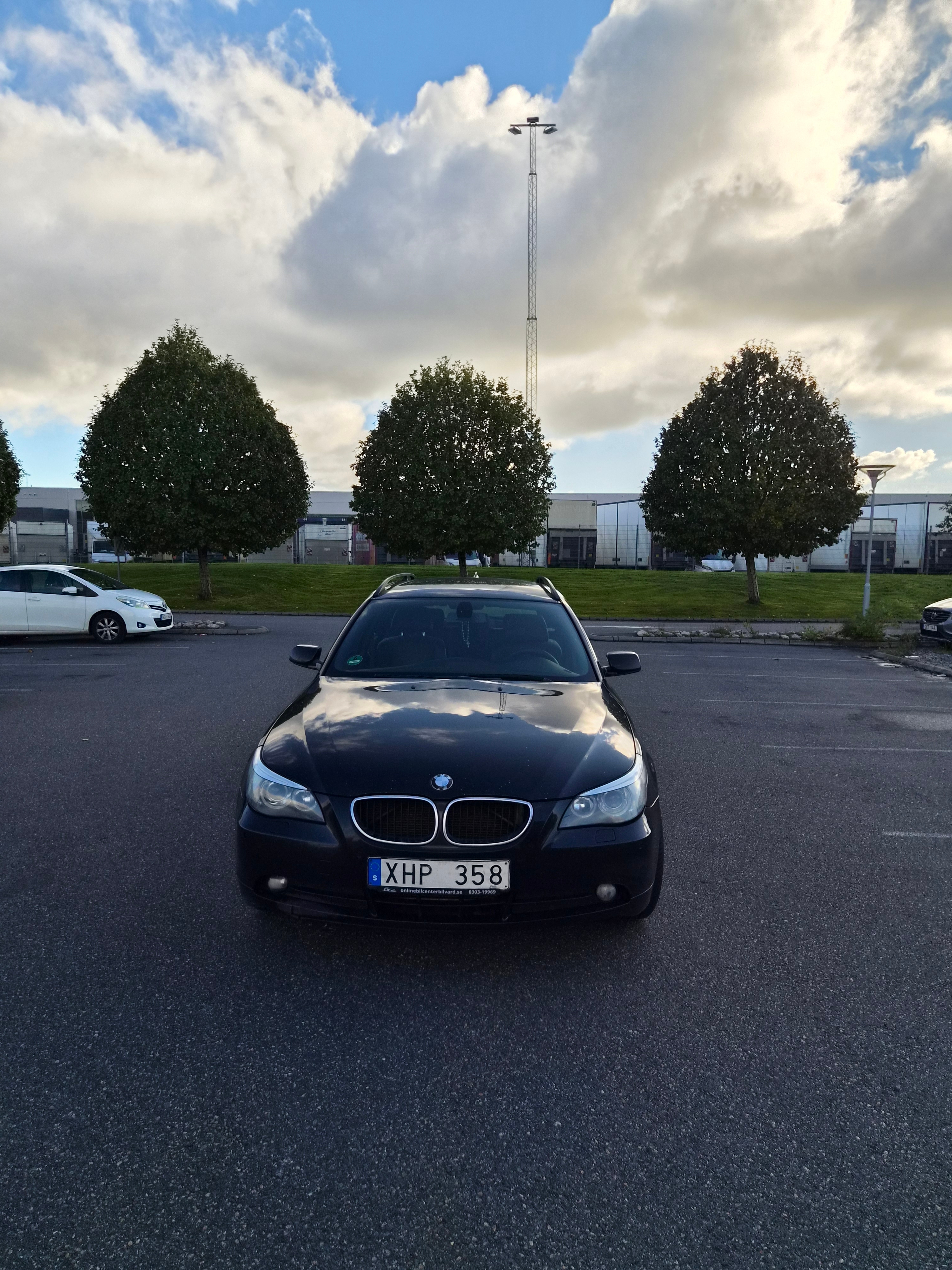 BMW 523 2006, bild 2/10