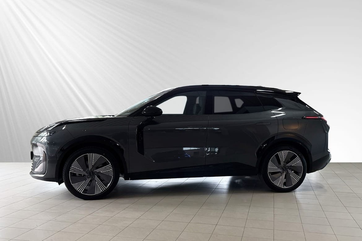 Lynk & Co 08 More PHEV 2025, bild 2/10