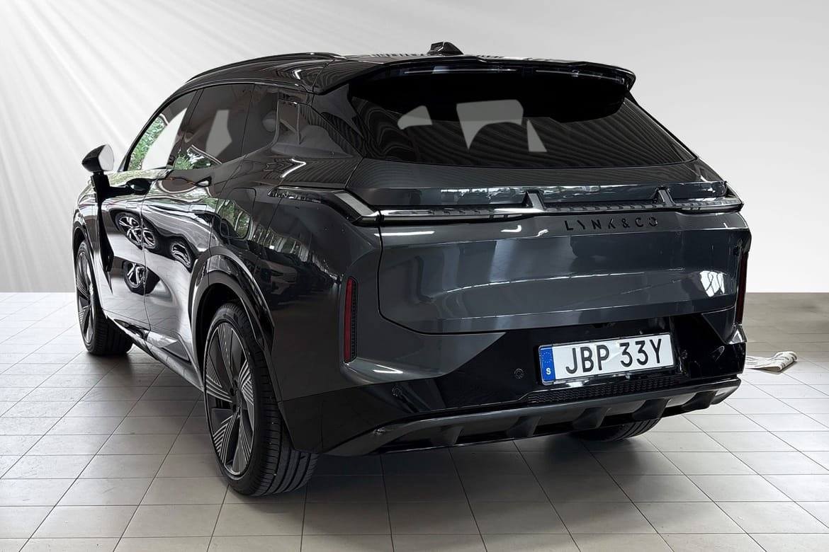 Lynk & Co 08 More PHEV 2025, bild 3/10